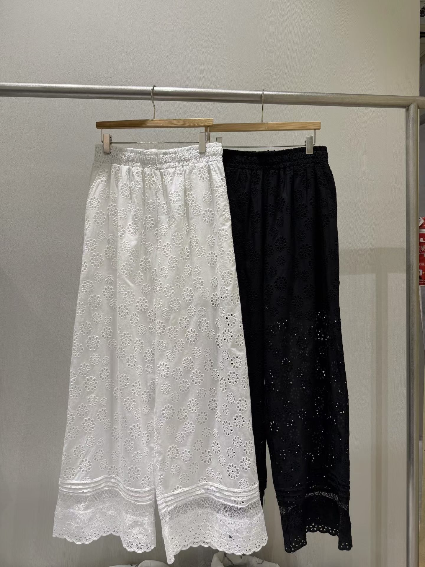 東大門女裝 | Flower pants