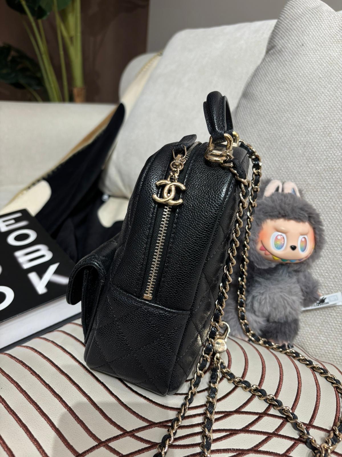 Chanel mini backpack 黑色荔枝牛皮淡金扣迷你背囊24C,100%Authentic,98%new ✅晶片✅dust bag✅box