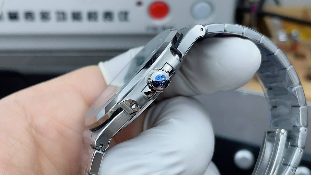 百达翡丽 蒂芙尼蓝5711😍💯🤍