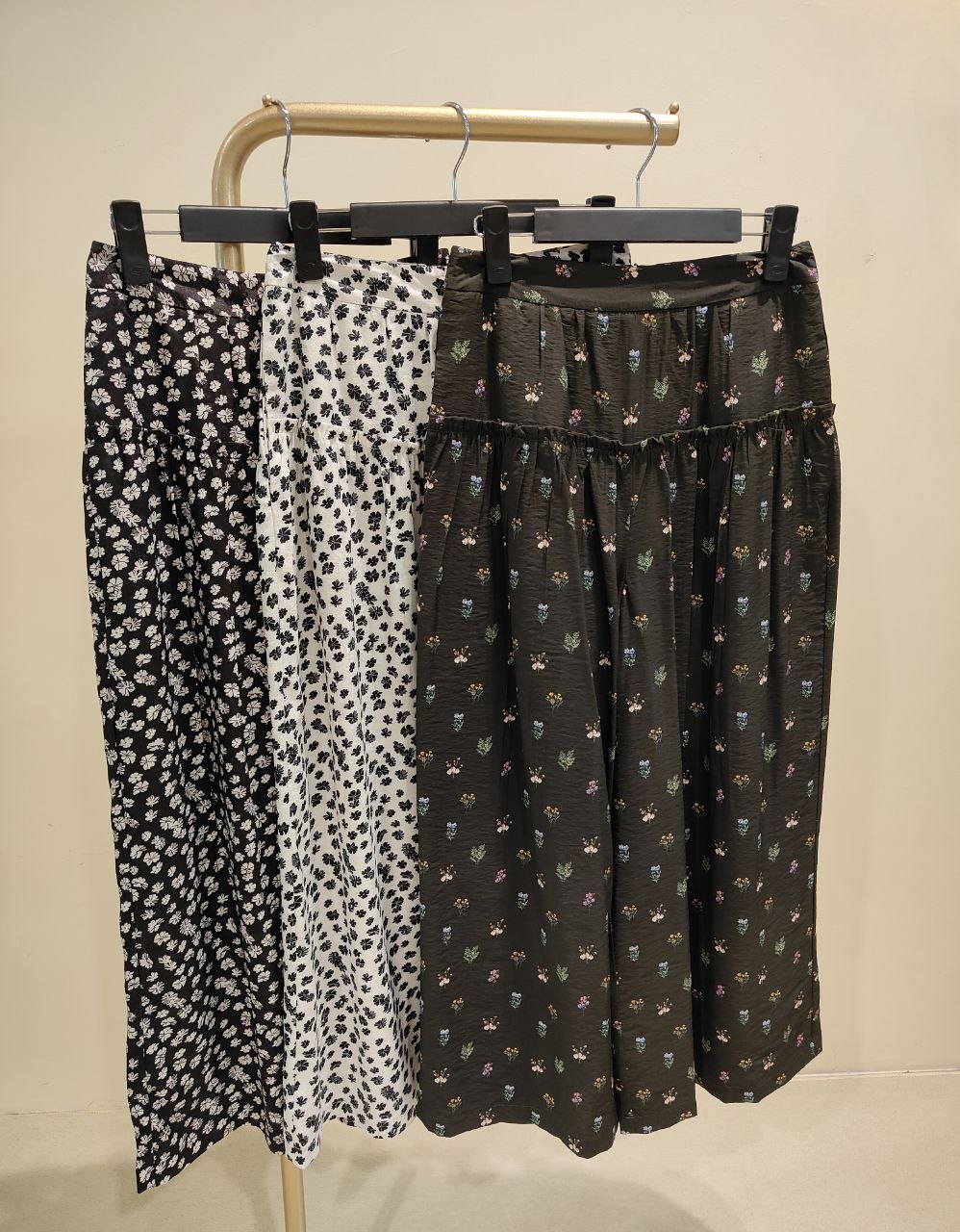 柔软碎花宽脚裤 1632