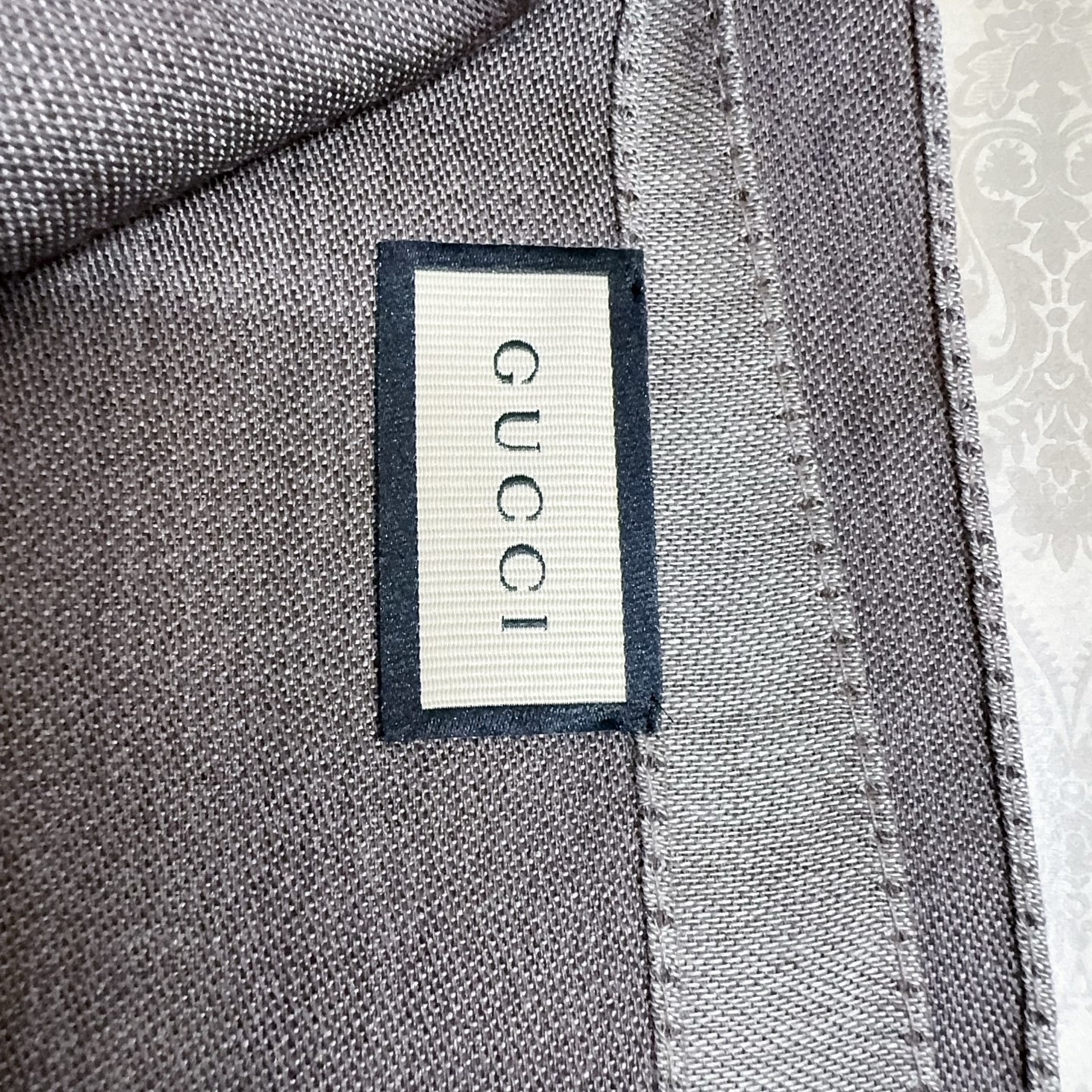 【預訂貨品】全新Gucci雙面啡色頸巾🧣