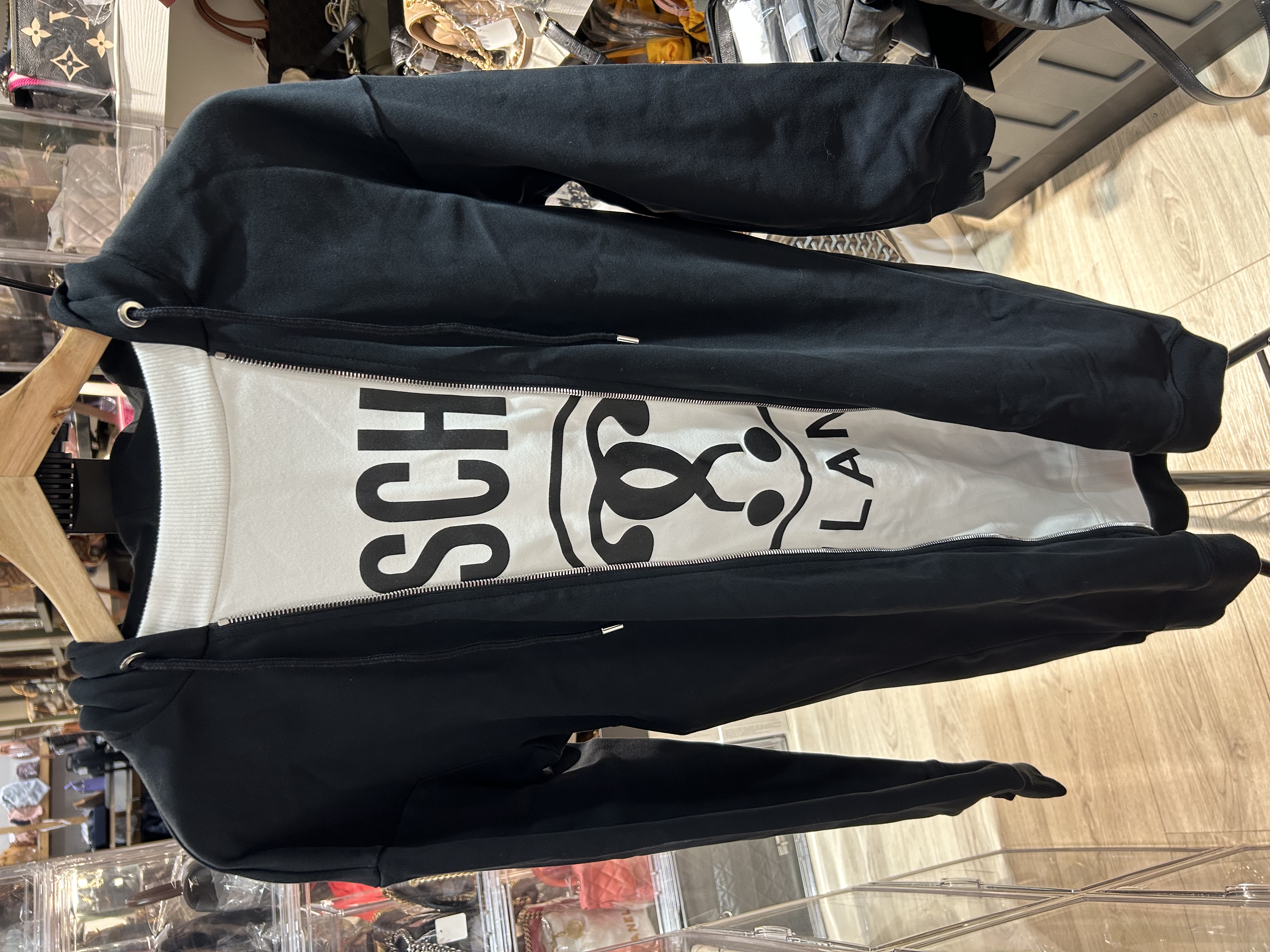 Moschino one price 100%Authentic,100%new  