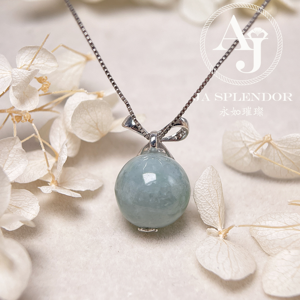 FBG26-H06 天然翡翠A玉 果綠13mm圓珠純銀蝴蝶吊墜 (送鈦鋼項鏈) 