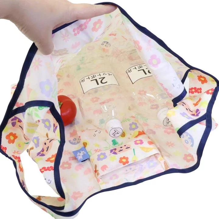 日本預訂📍蠟筆小新得意花花圖案摺疊環保袋