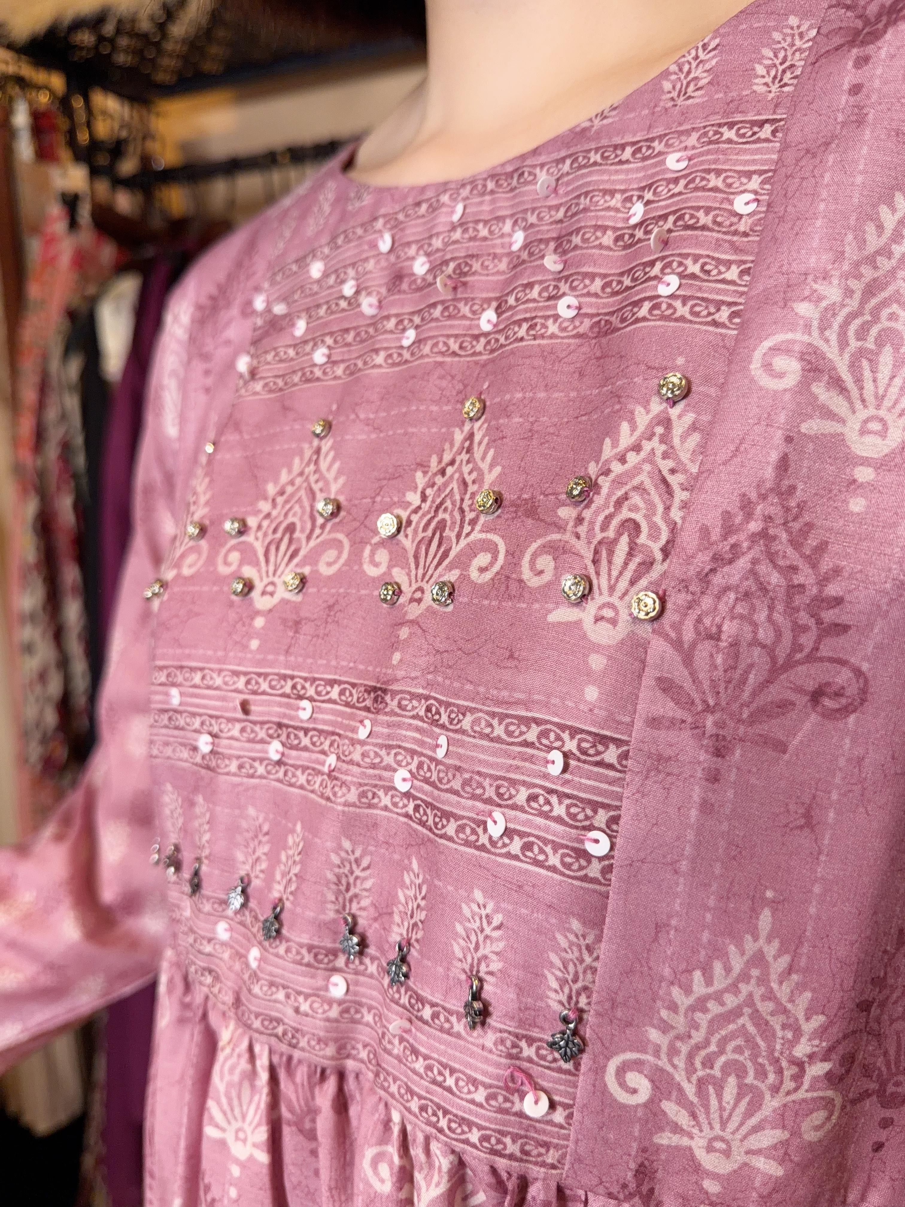 Light Taro Beads and Emb. OP 52" #1136