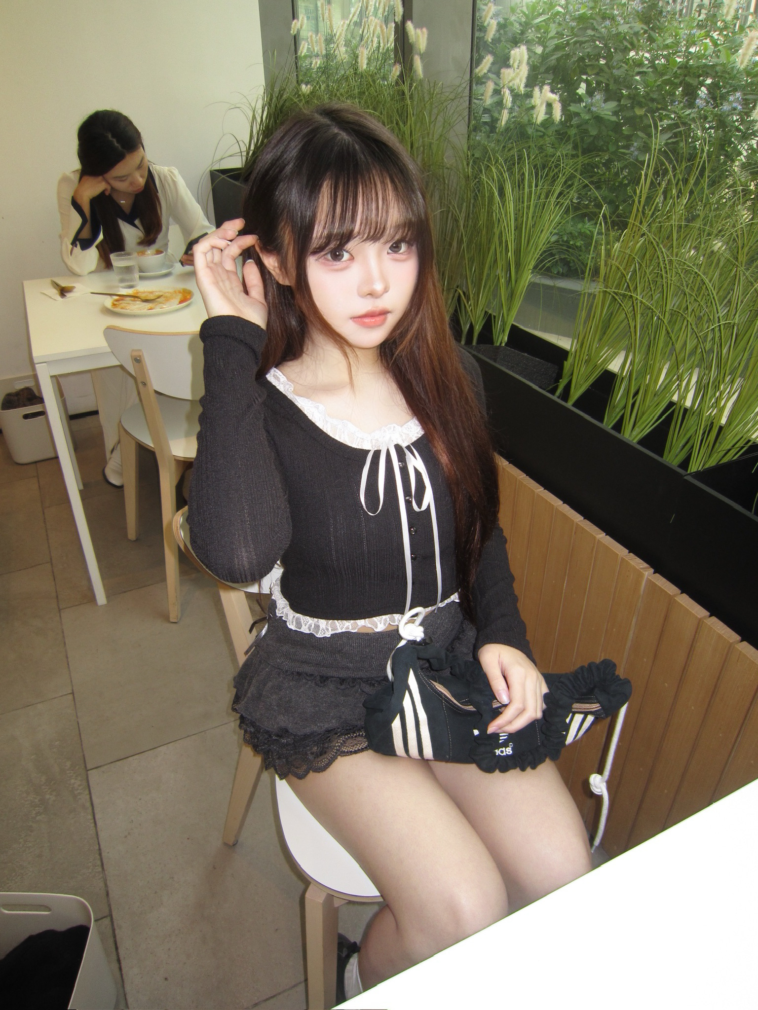 已售罄❌韓國Lacy 綁帶假兩件扣鈕Top（長袖）