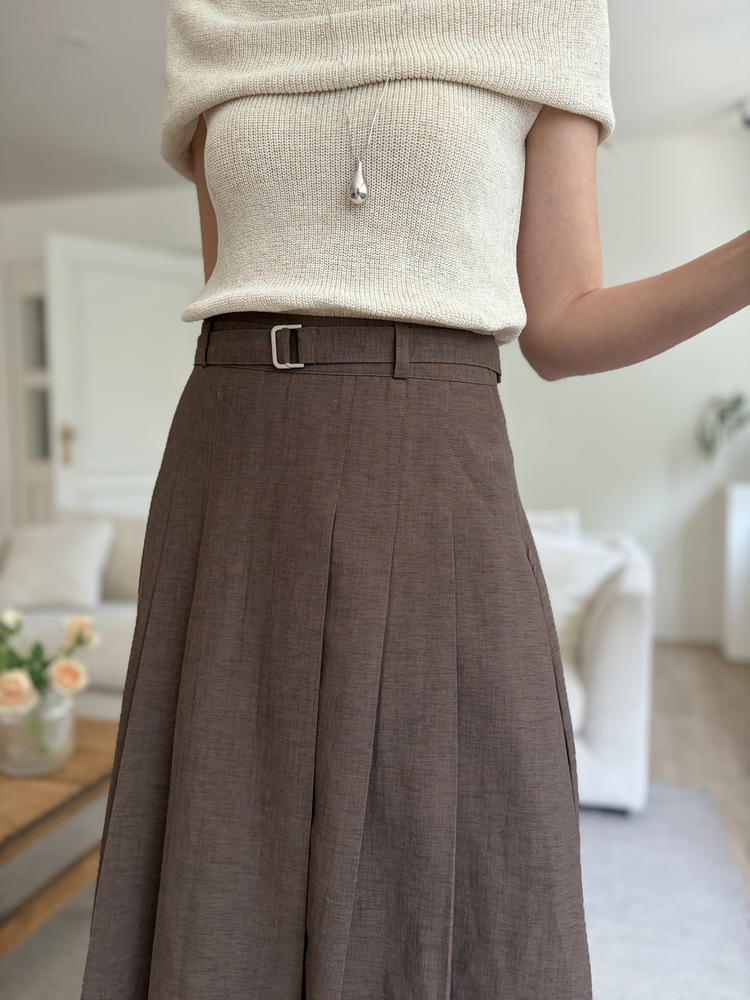 Linen Blend Pleated Skirt (Brown)