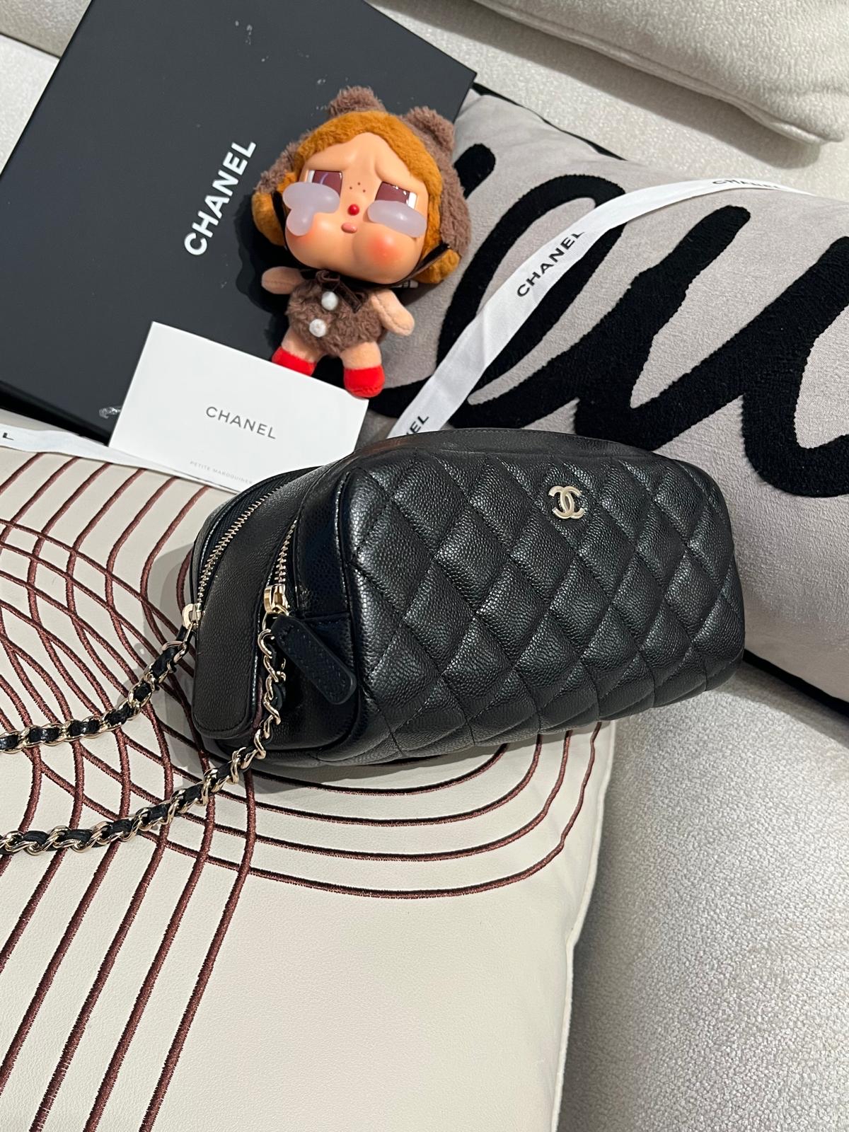 全新 Chanel Caviar Skin Gold Tone Metal Zip Pouch AP3702  100%Authentic,全新未使用品unused ✅晶片✅Dust ba✅Box