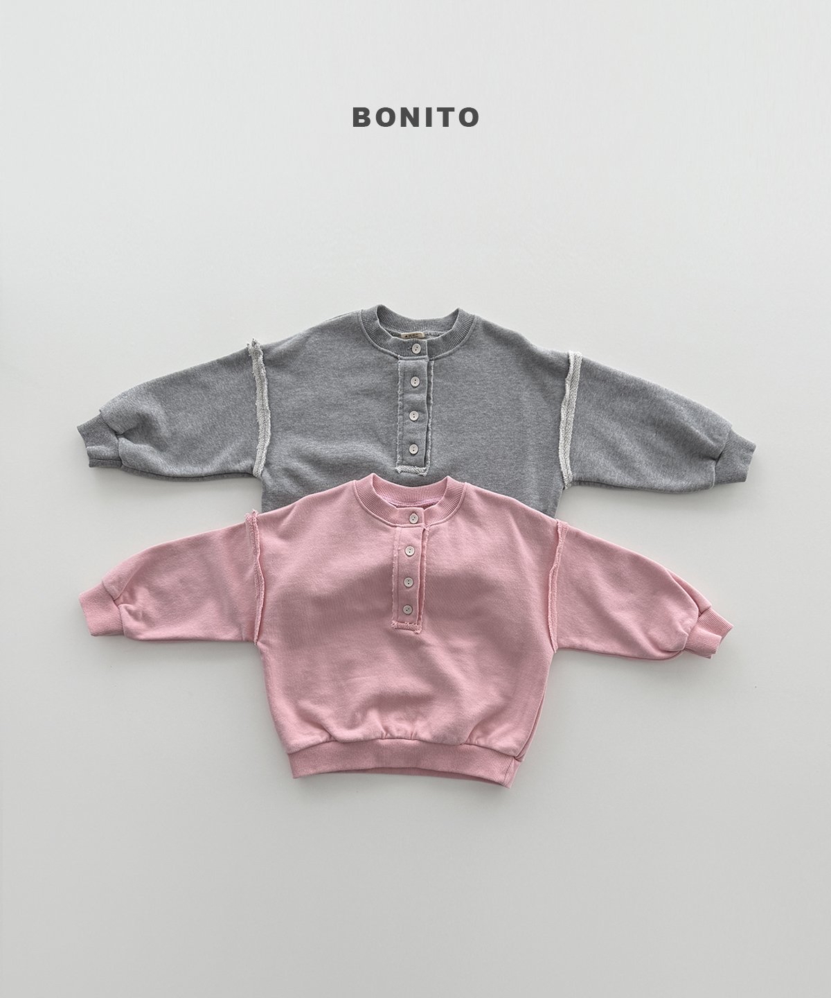 Bonito | Raw-Edge Contachment Sweatshirt