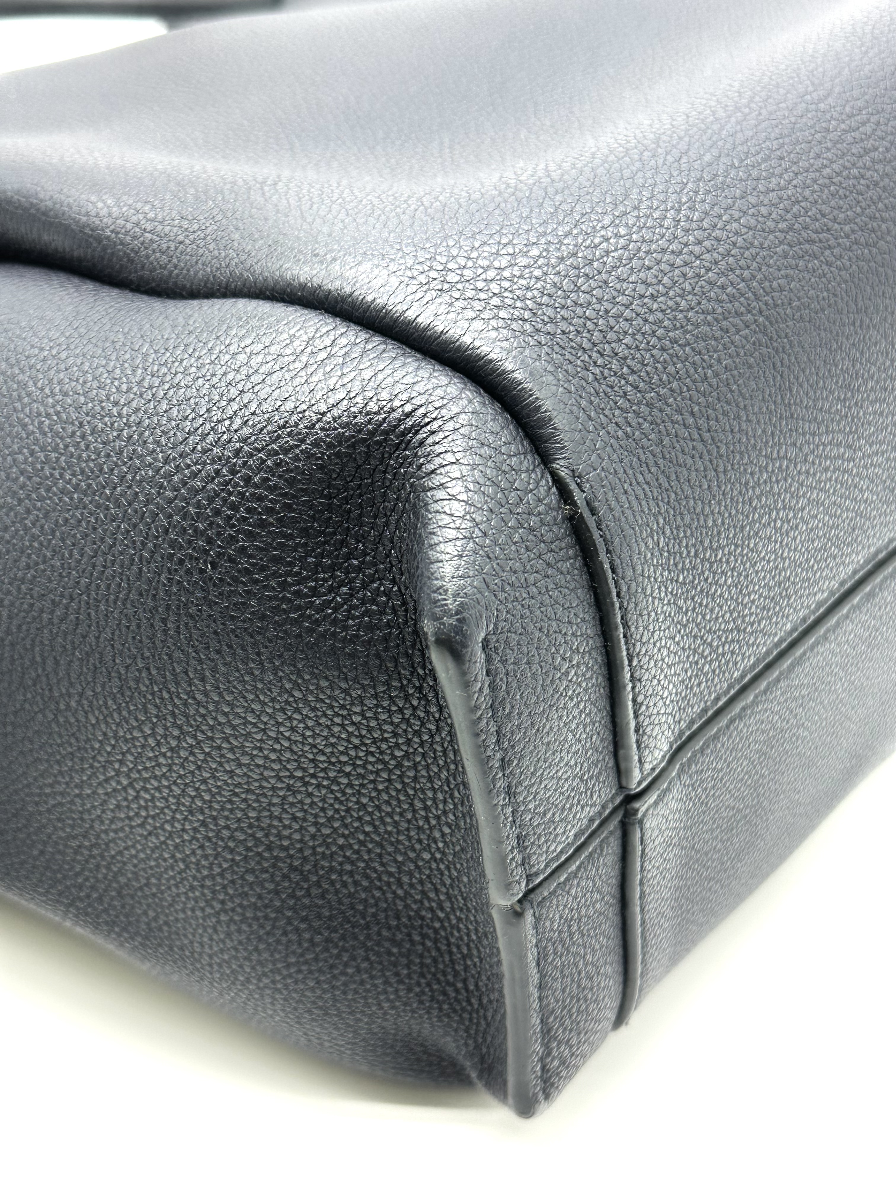 Pre-owned Loewe Flamenco Knot Tote /Product code: 26040102 