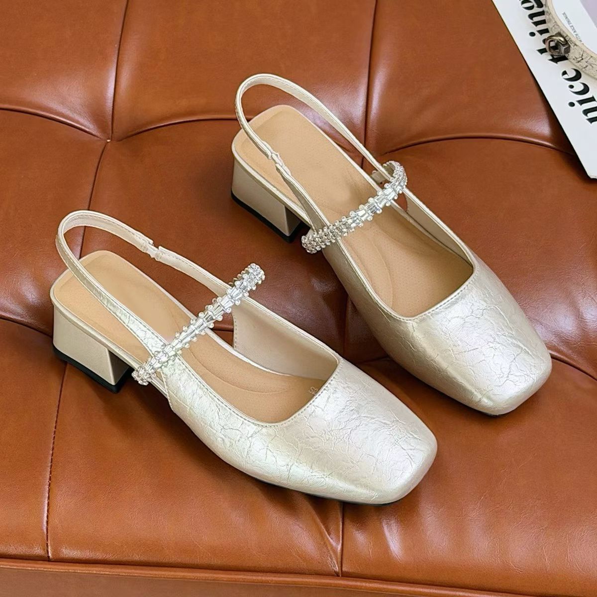 new款真皮鞋(碼數標准35~39 落單備注顔色碼數)