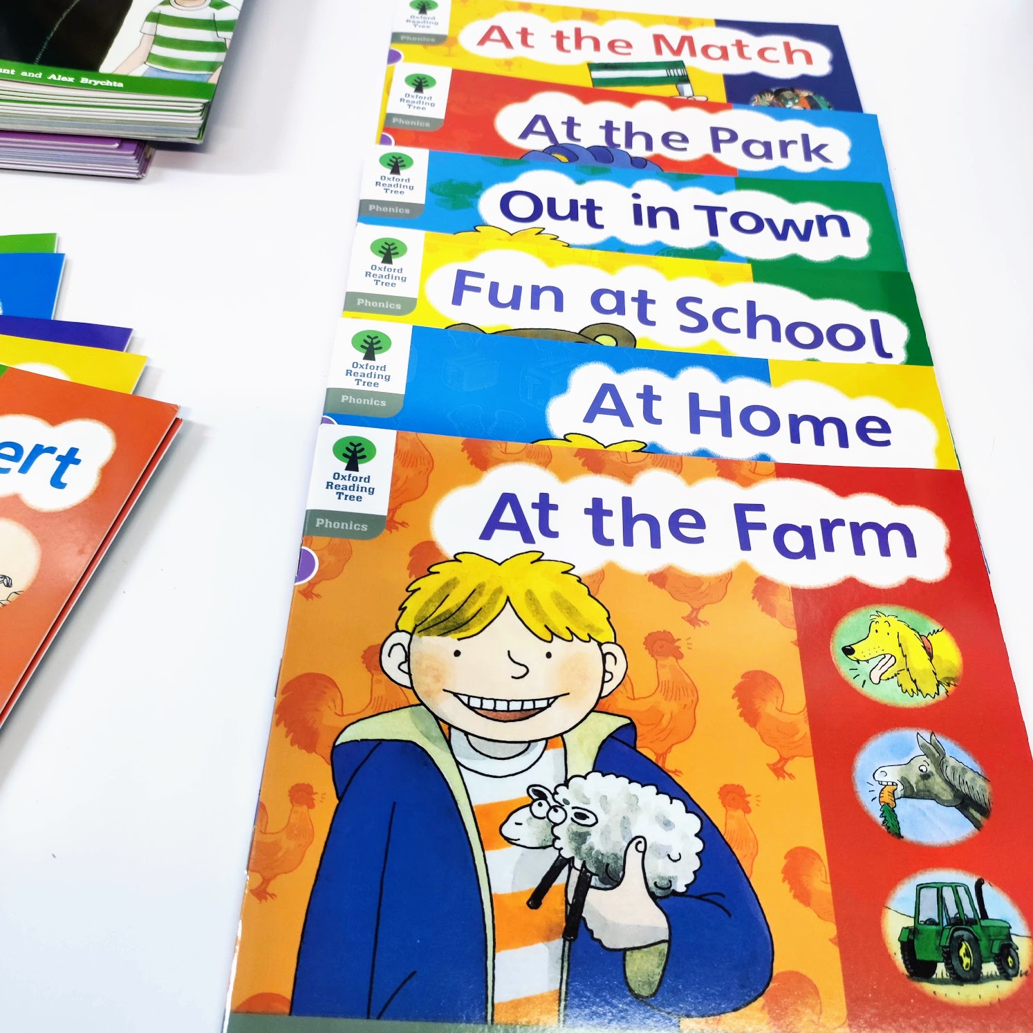 Oxford reading tree phonics (48 books)  | Floppy’s Phonics Level 1 and 2 | C59