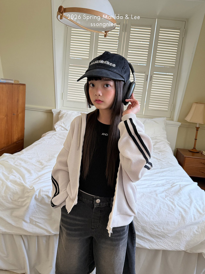 🇰🇷Matilda&Lee jumper