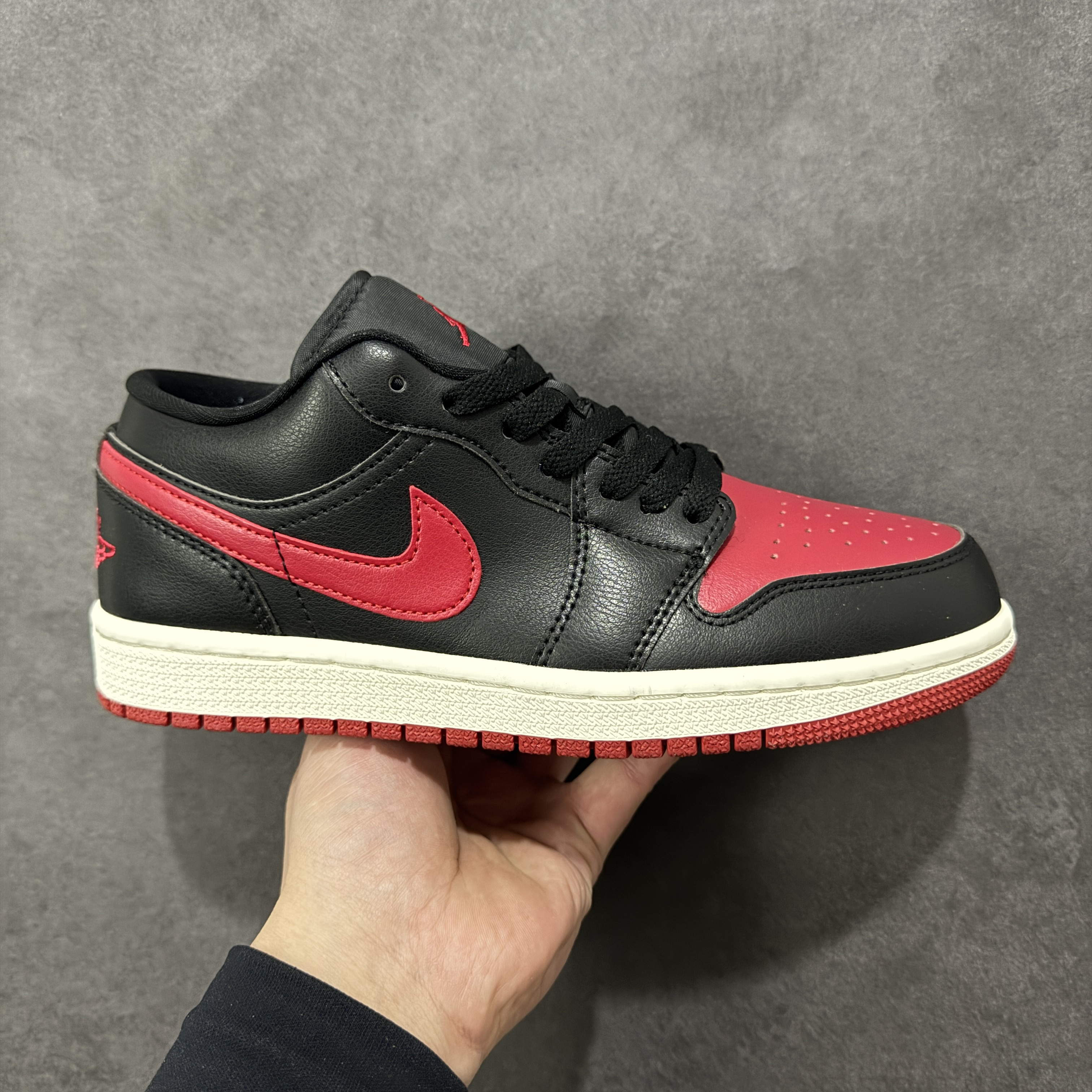 Nike Air Jordan 1 Low DC0774-061