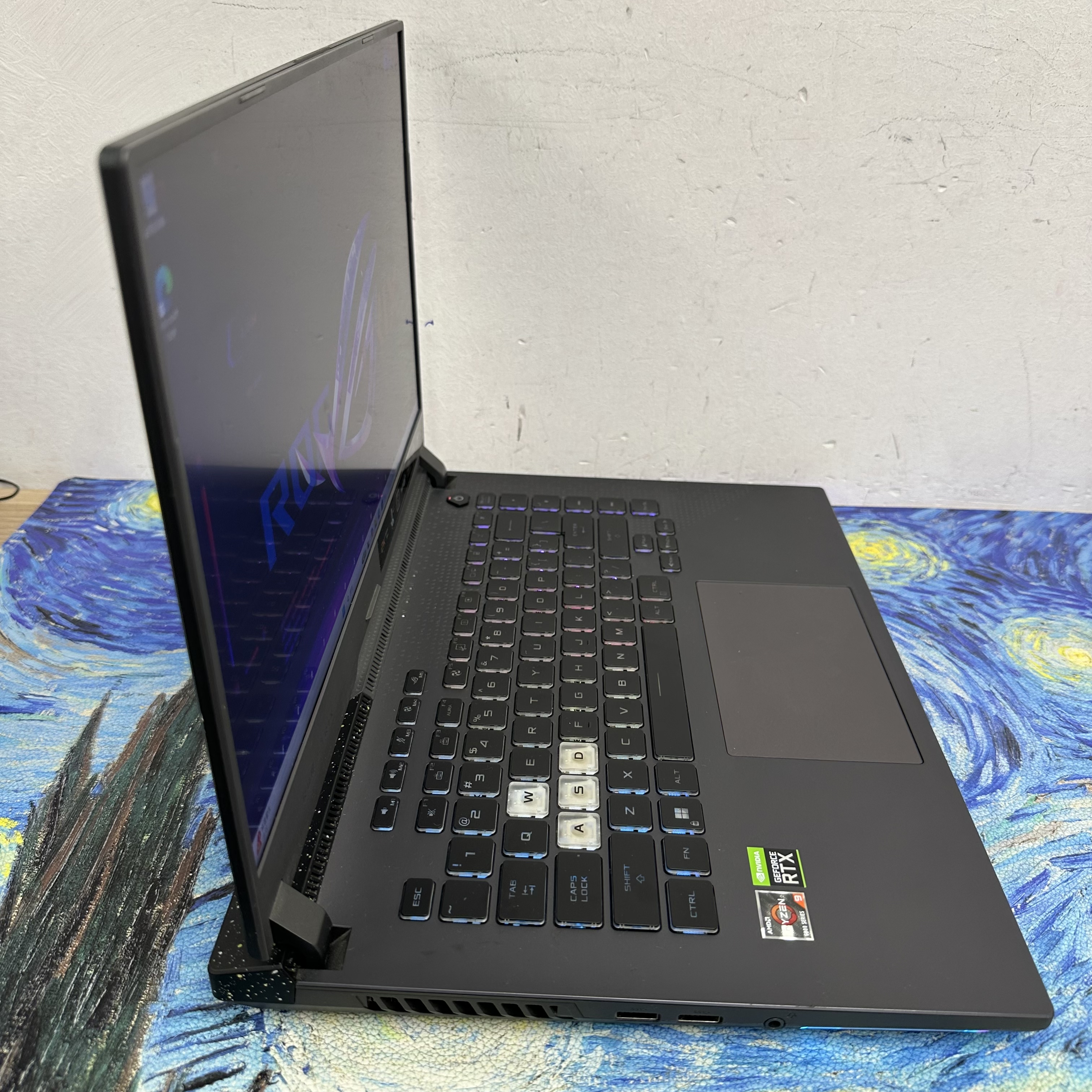 ASUS ROG STRIX AMD Ryzen 9 6900HX /16GB Ram/512GB SSD/RTX 3060 獨立顯示卡/2.5K 165Hz高刷/ Gaming Laptop/ Notebook/  Laptop / PC / PC Game /  Movie / Netflix 
