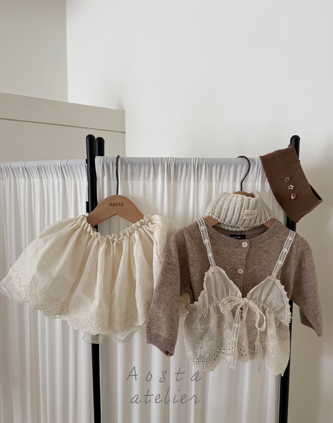 Aosta | [Lace Bustier]