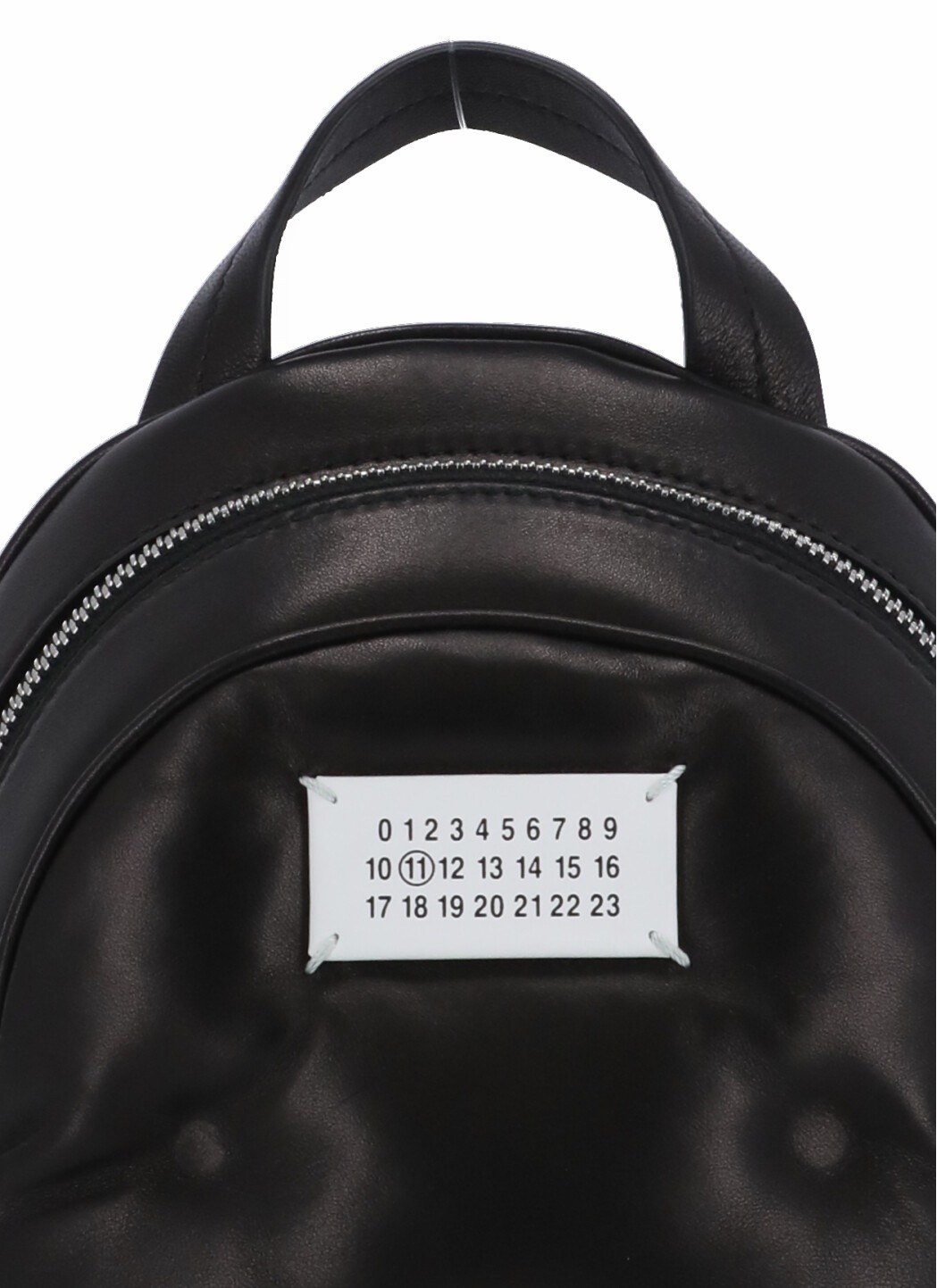 Maison Margiela 女士 數字logo襯墊雙肩包均碼碼17cm*12cm*21cm 