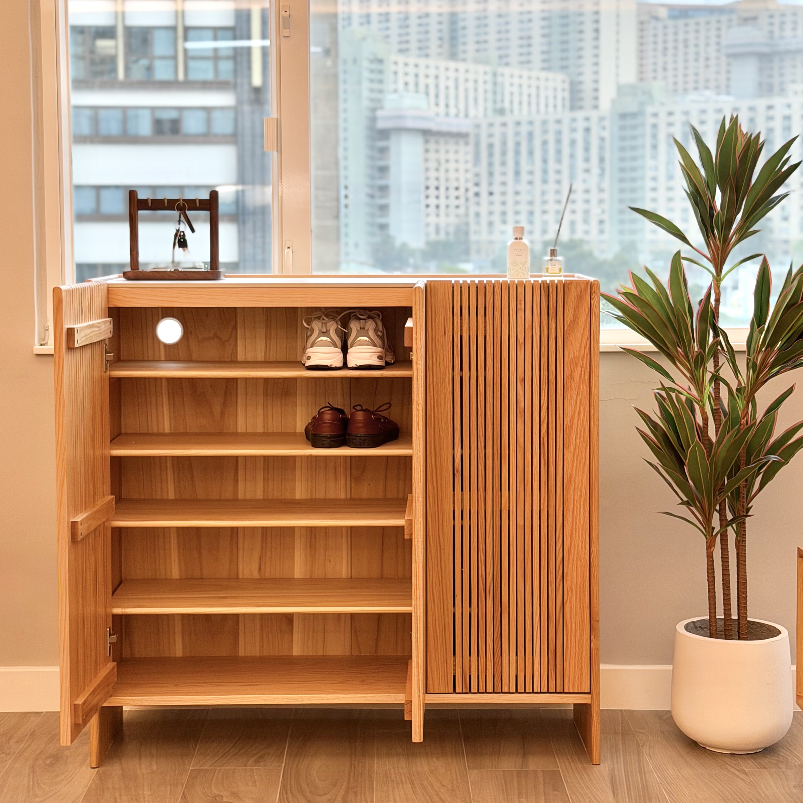 新品推介 LATTICE Shoe Cabinet 
