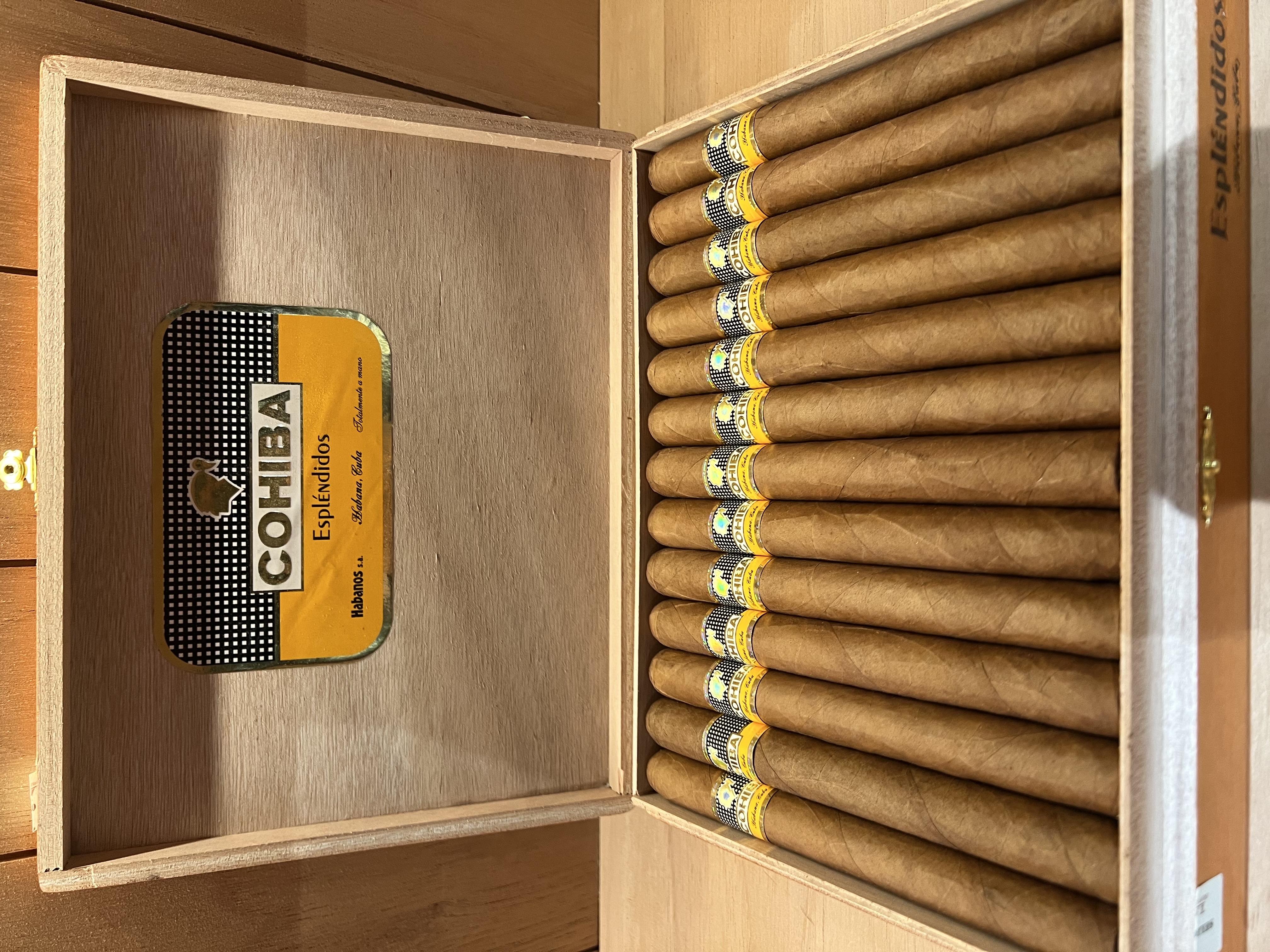 COH IBA高希霸 導師 25支 （木盒）