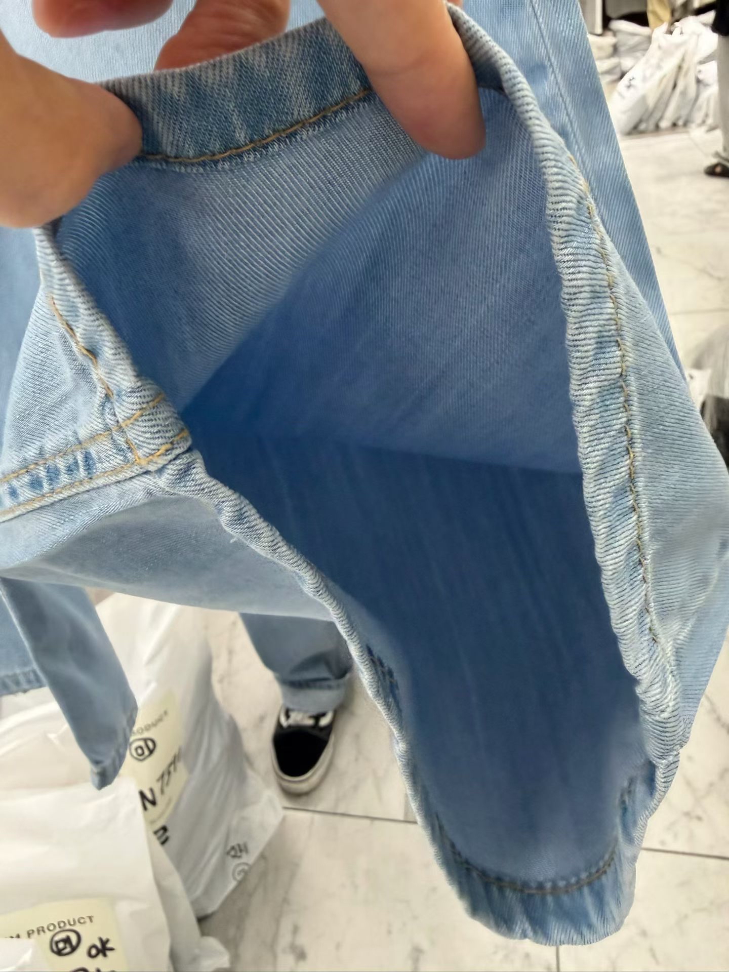 天絲薄軟闊腿牛仔褲