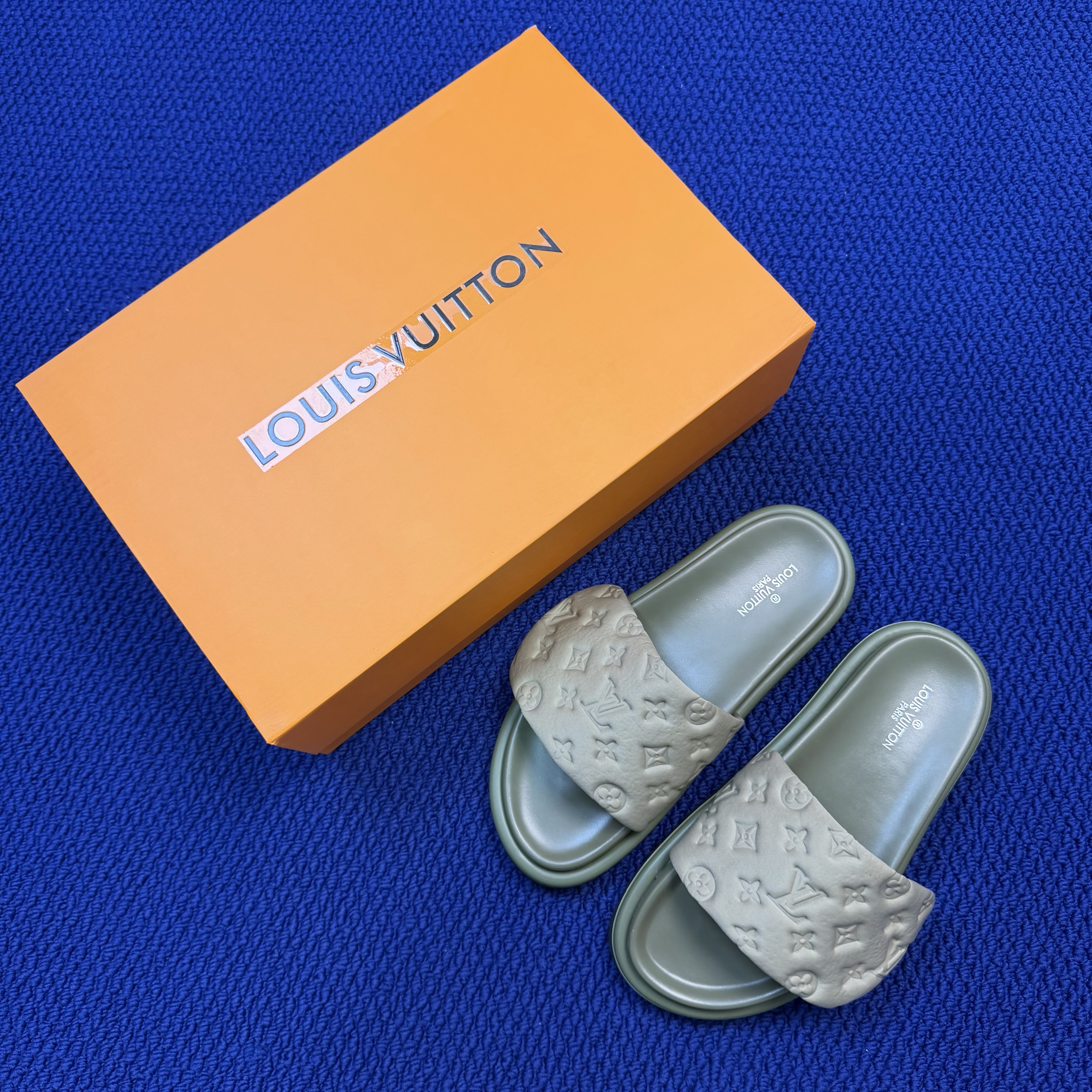 Louis Vuitton LV Pool Pillow Comfort Mule