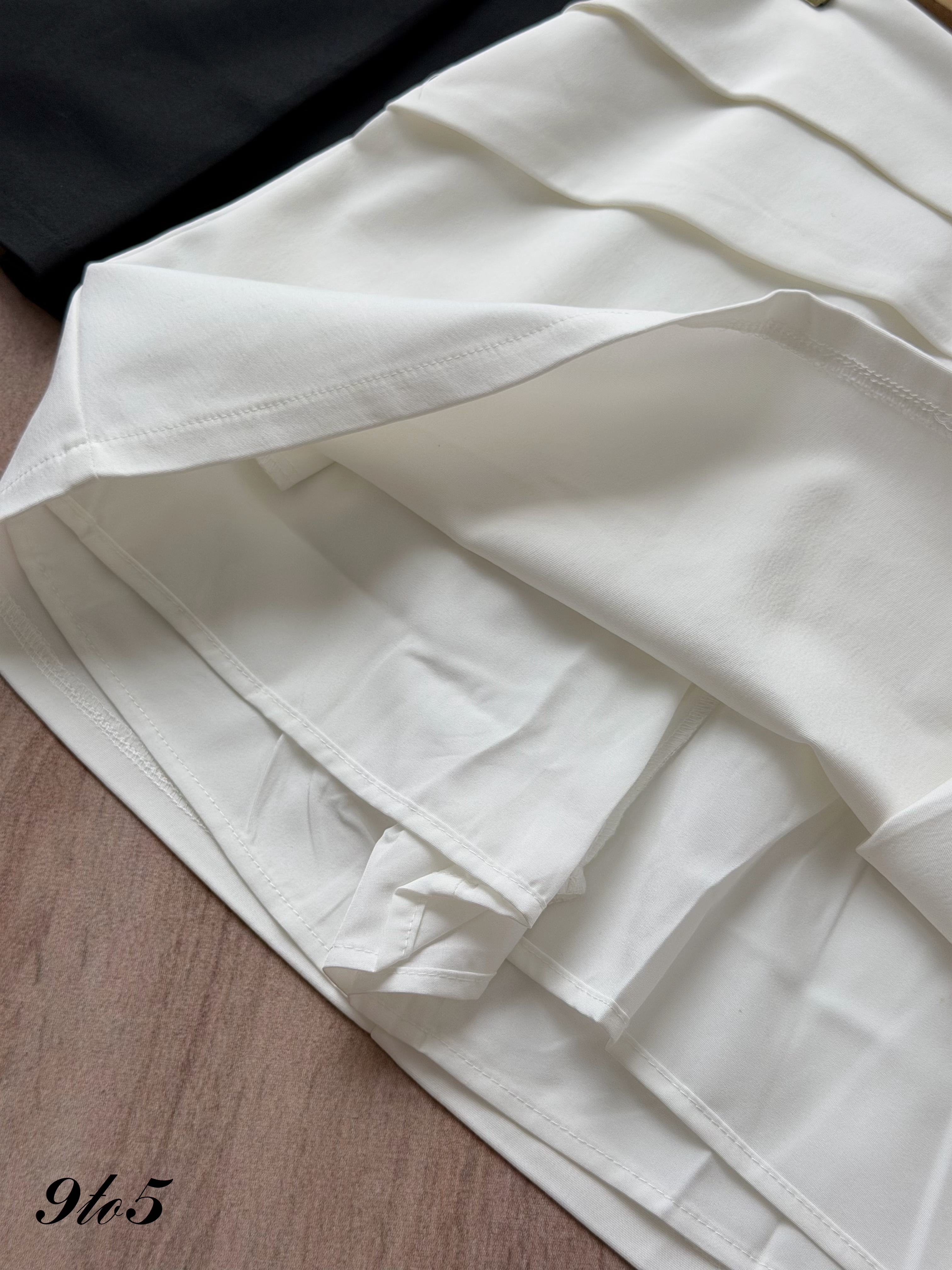 S2037 A Line Short Skirt - Black & White