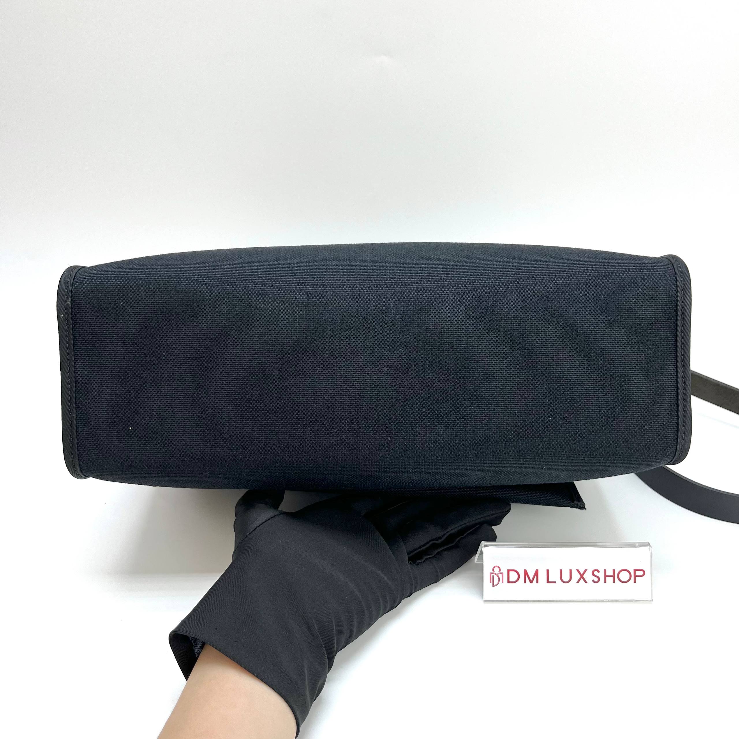 Hermes Herbag Zip 31 Noir PHW (Stamp C, Y: 2018)