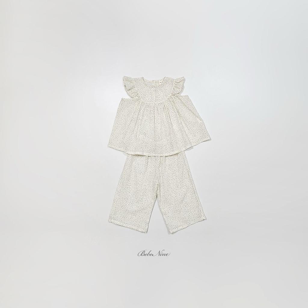 ☀️預訂 韓國直送☀️🇰🇷Bebenine兩色小碎花荷葉邊袖寬鬆上下套裝