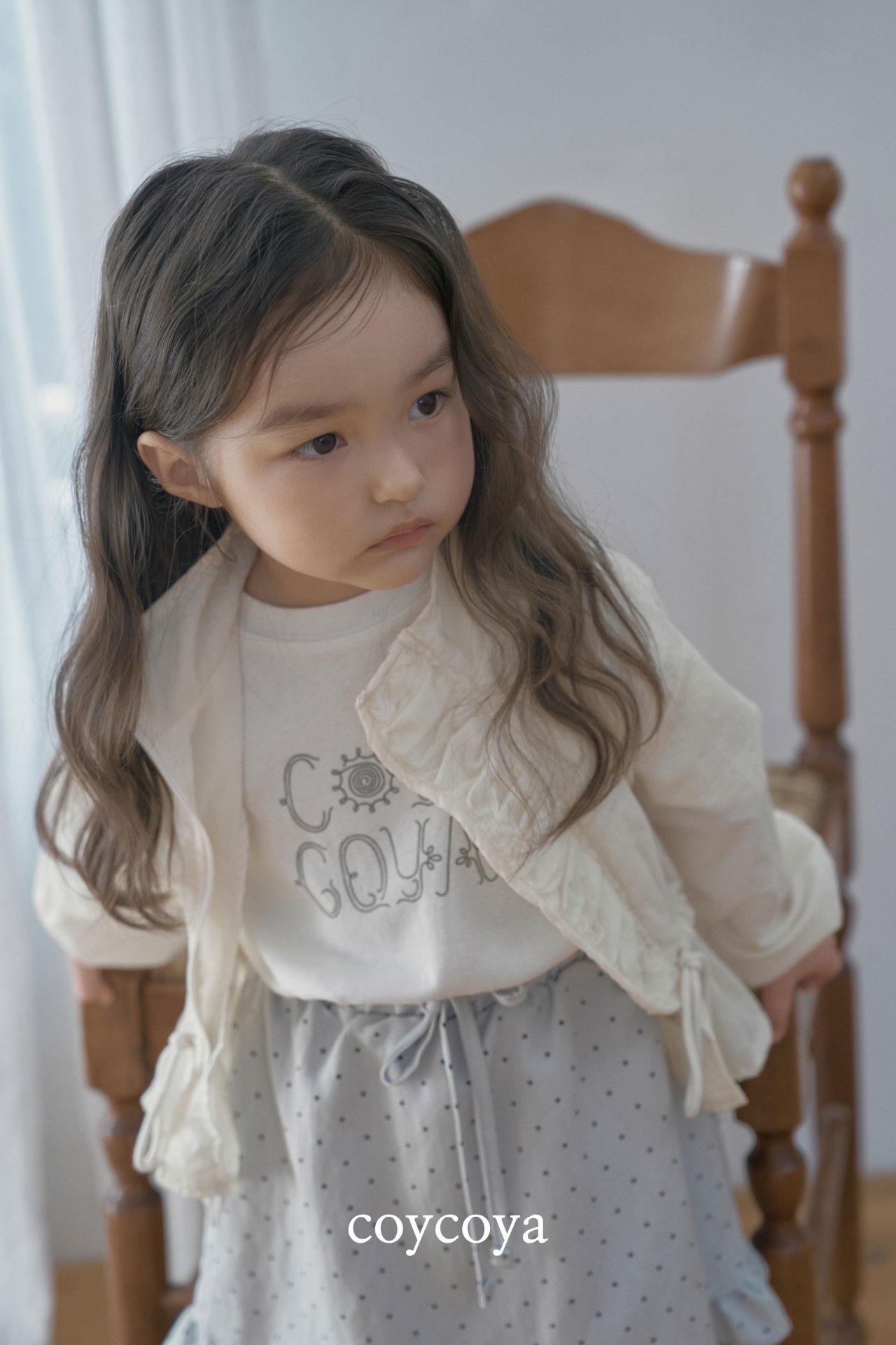 🌸預訂 韓國直送🌸🇰🇷COYCOYA兩色褶皺荷葉邊拉鍊防風外套連收納袋