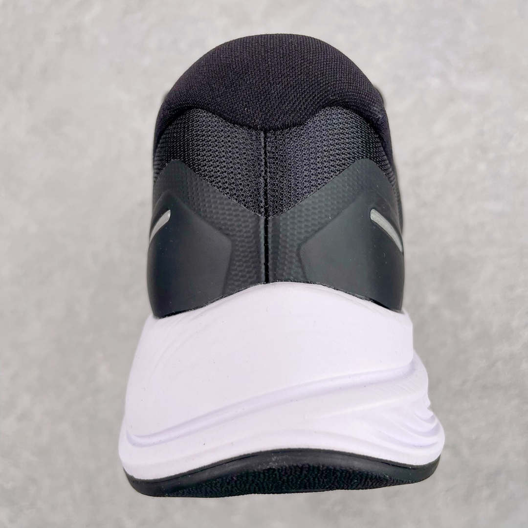 Nike Air Zoom Structure 23 