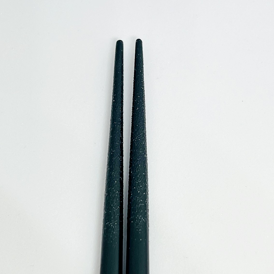 【日本製】天然木加賀美櫻花幻彩情侶筷子富士山桐木盒套裝（23cm）