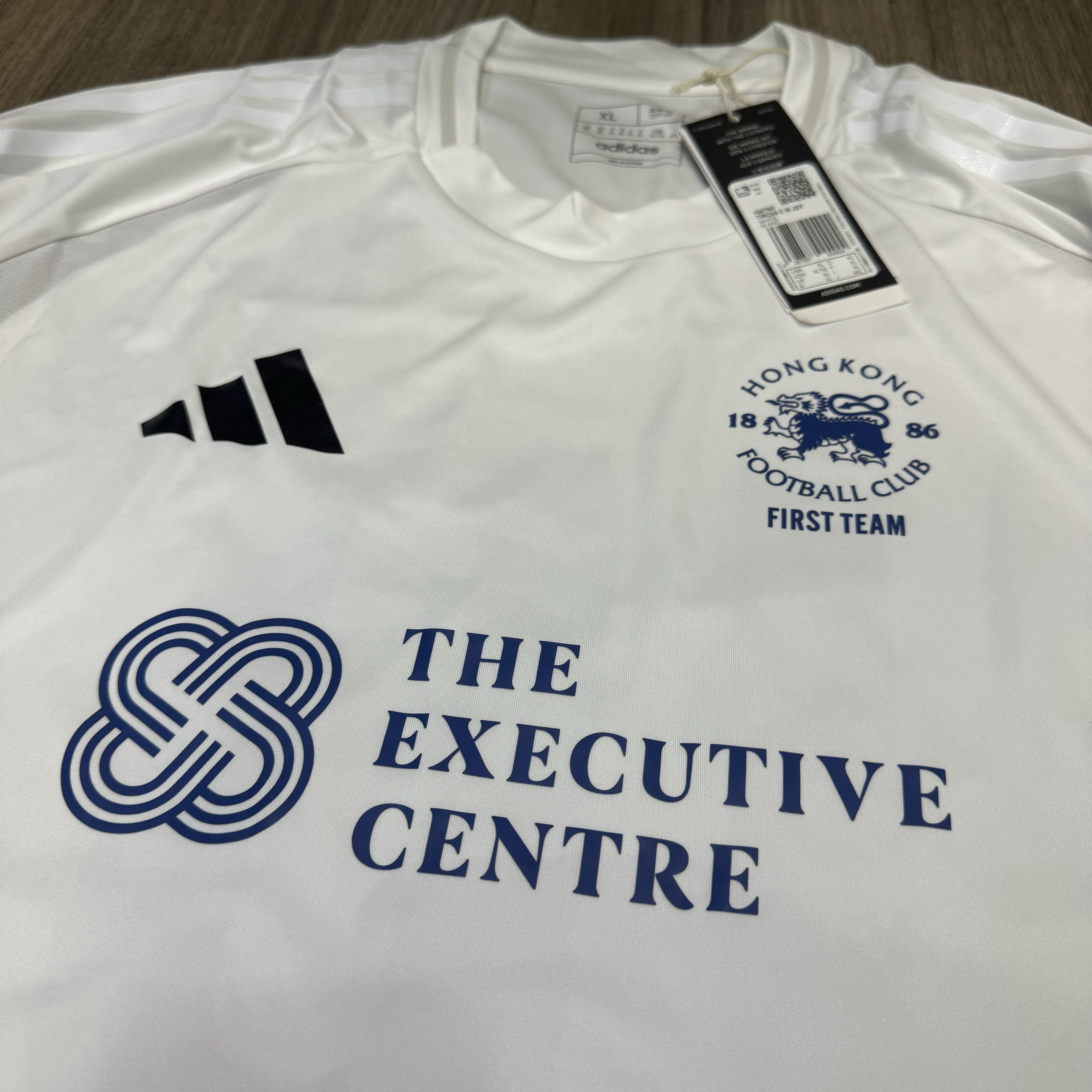 港會 Hong Kong football club 24/25 away shirt #10 Salazar (Bnwt)