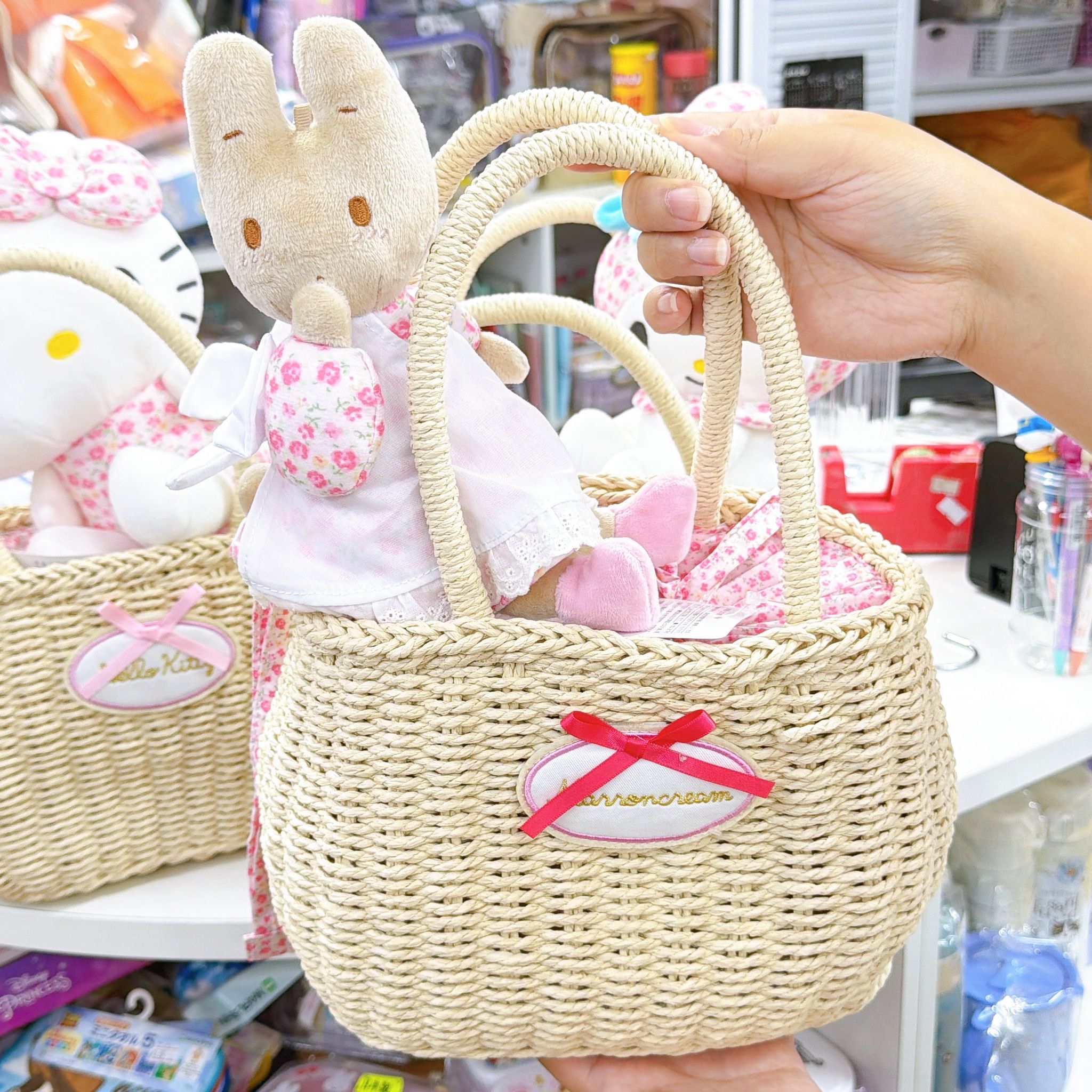 日本直送日本限定版Sanrio Melody Kitty Marron cream兔新款手提藤籃連公仔套裝