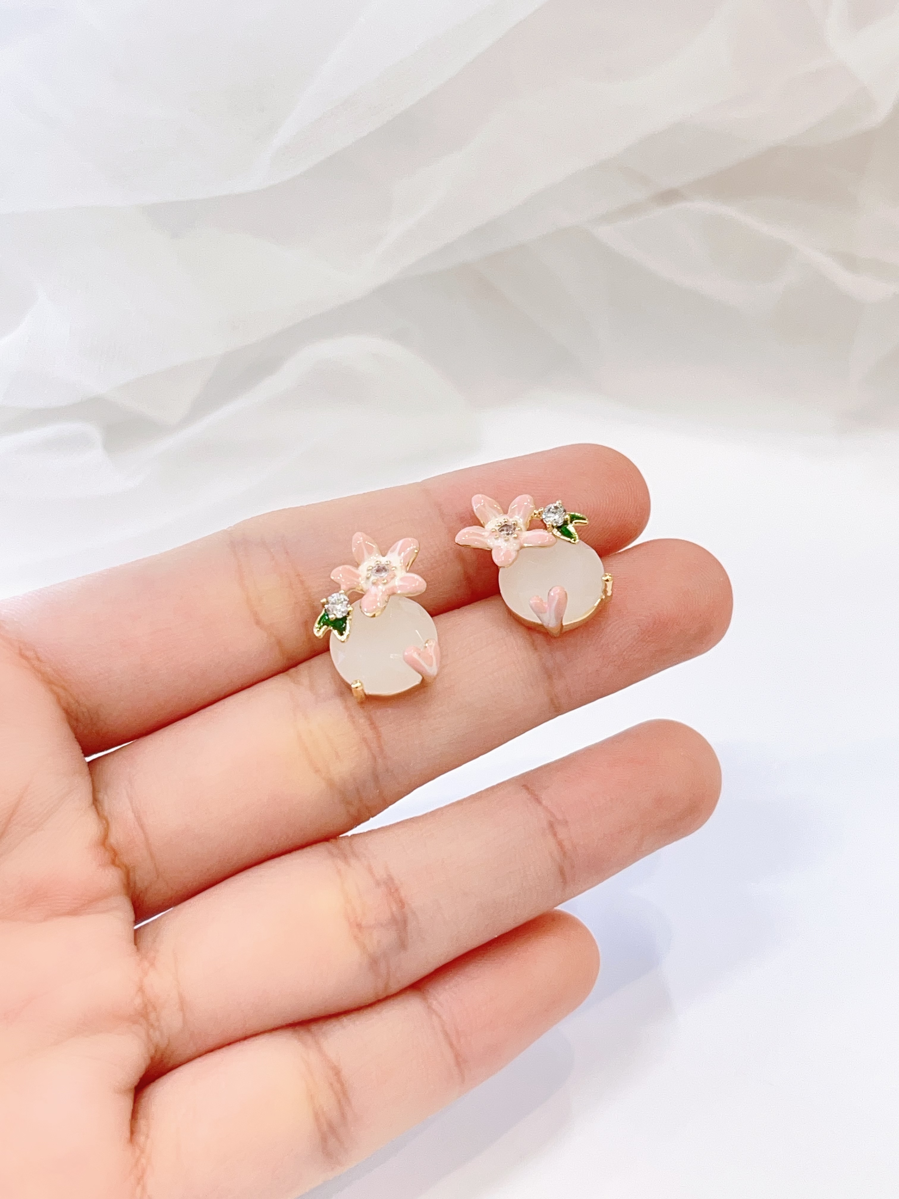 珐琅花朵甜美气质耳环