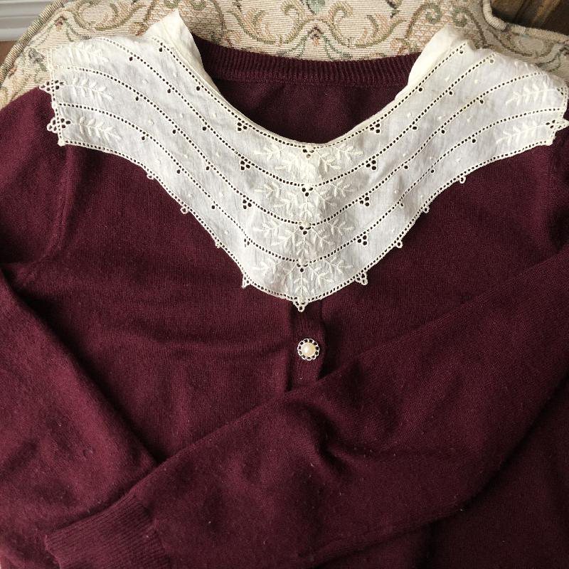 Early to Mid-Century Cotton Texture Cream White Hand-Embroidered Yoke Collar (MT150-12)