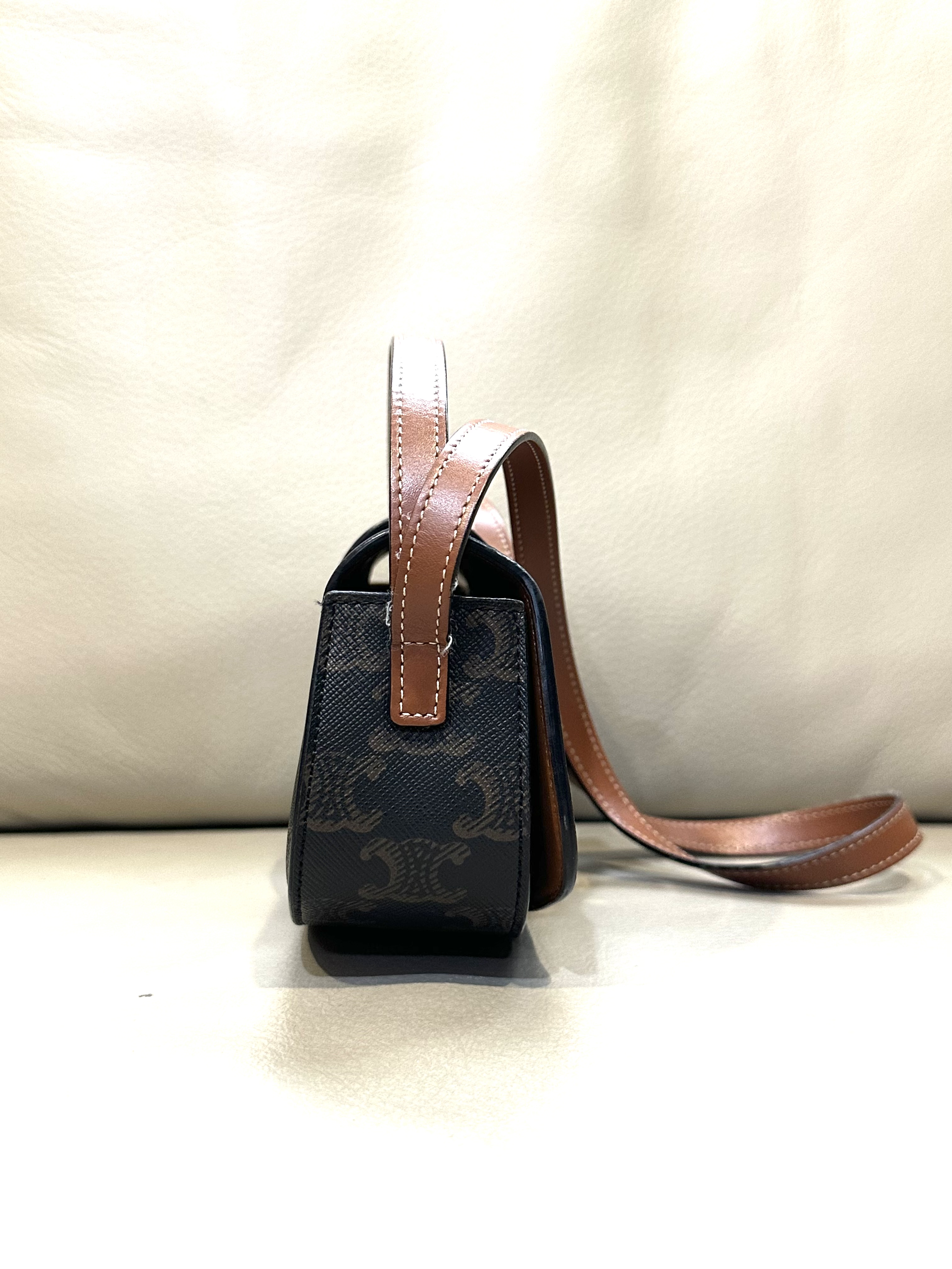 Pre-owned Celine Triomphe Canvas Clutch on Strap Tabou / Product Code: 26040503