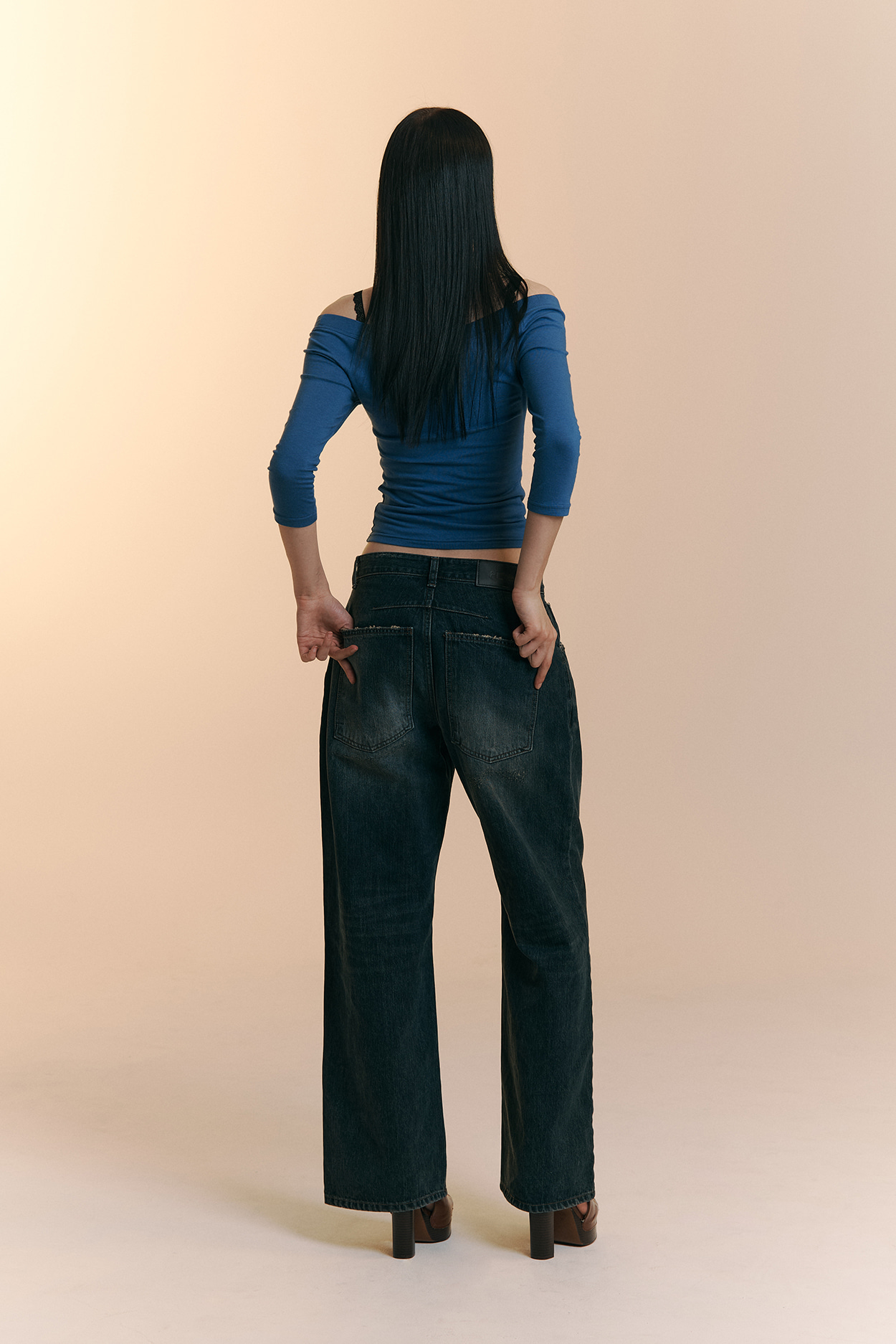 pleaseNOFOLLOW - Zed Off-Shoulder Long Sleeve Top (Blue)