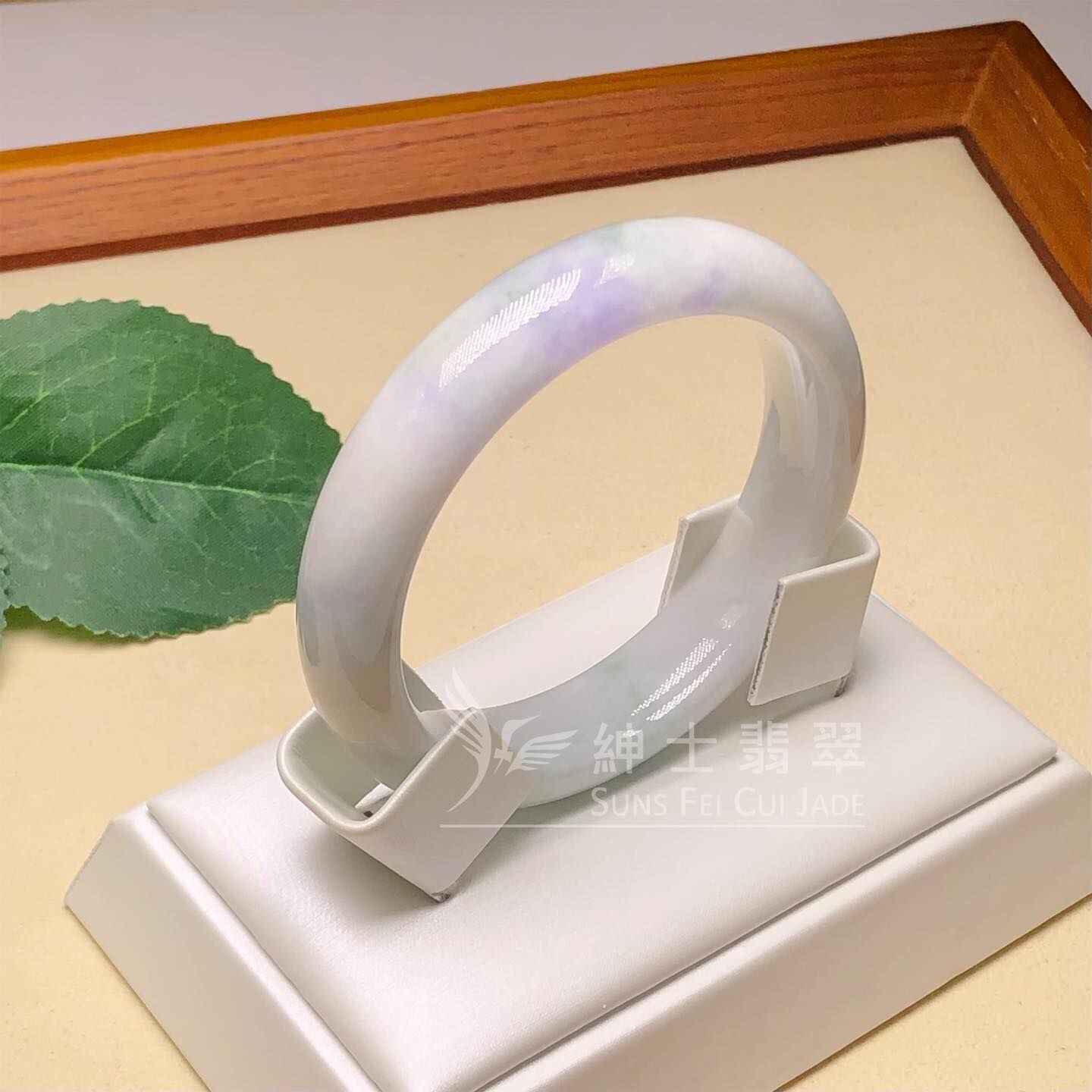 淡紫飄花福鐲51.6mm