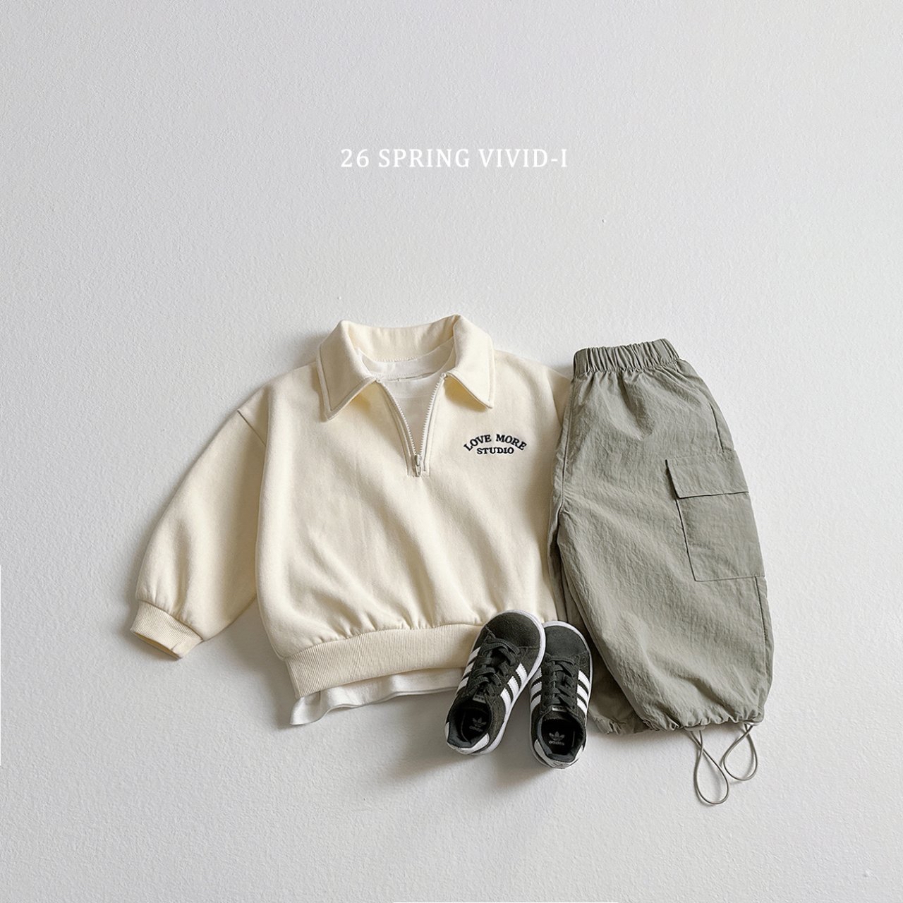 🌸預訂 韓國直送🌸🇰🇷VIVIDI四色字母刺繡半拉鍊翻領上下套裝