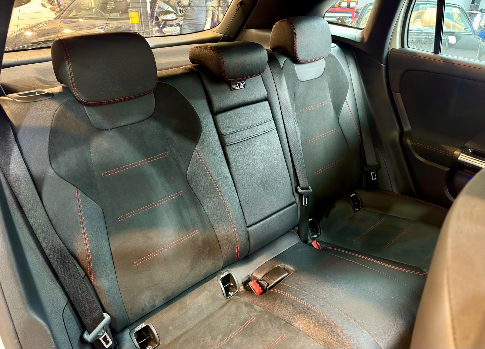 Mercedes-Benz EQA250 AMG 2021