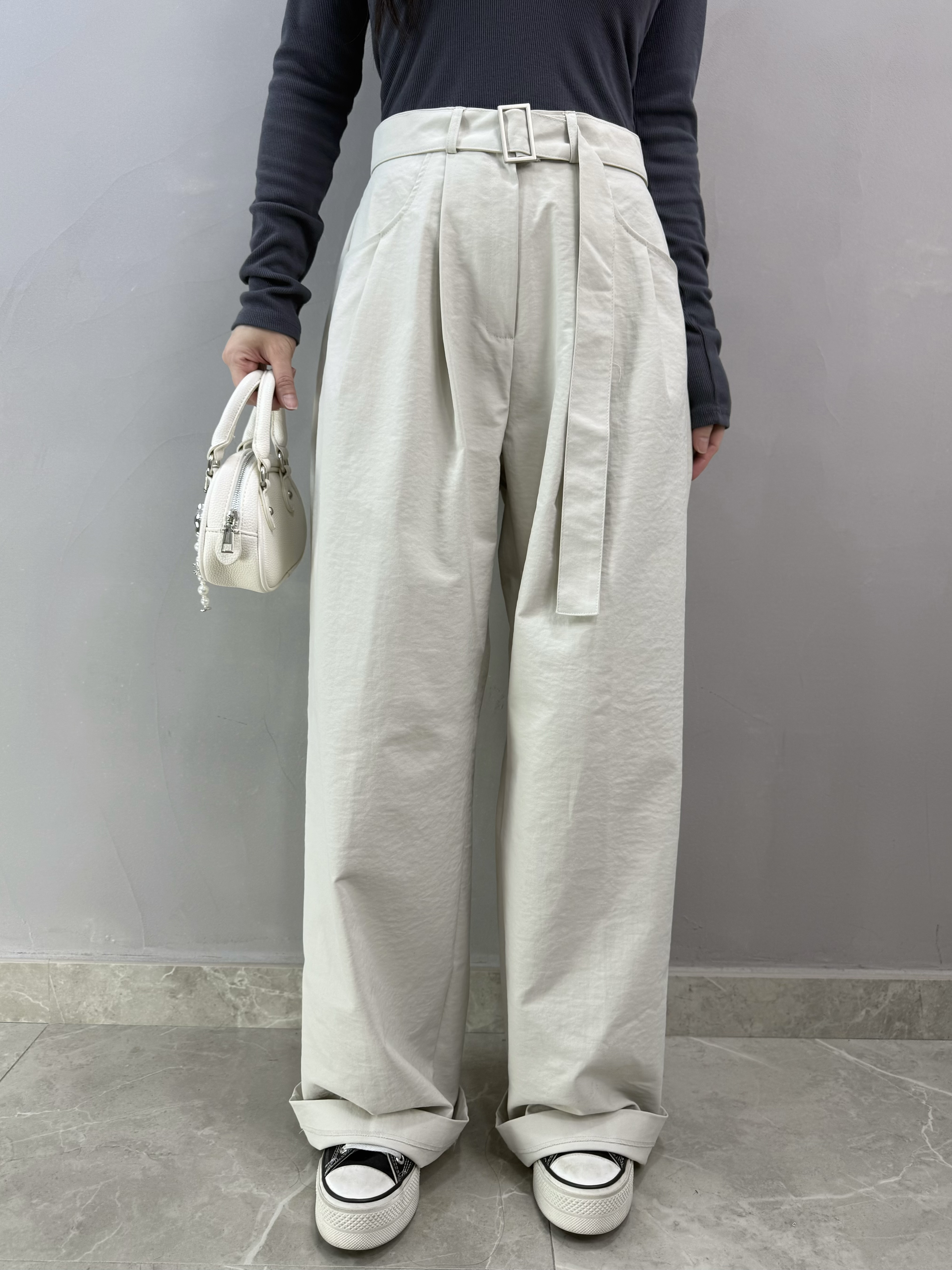 F19 連Belt闊褲