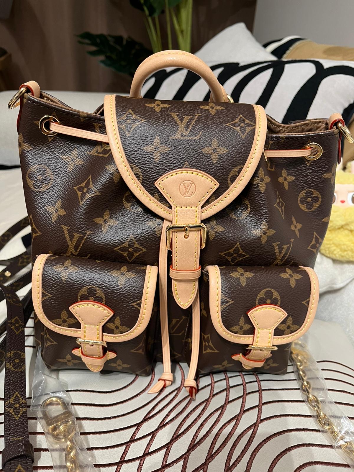 未使用品 LV Excursion PM Backpack Monogram M46932 100%Authentic, Unused✅Dust bag 