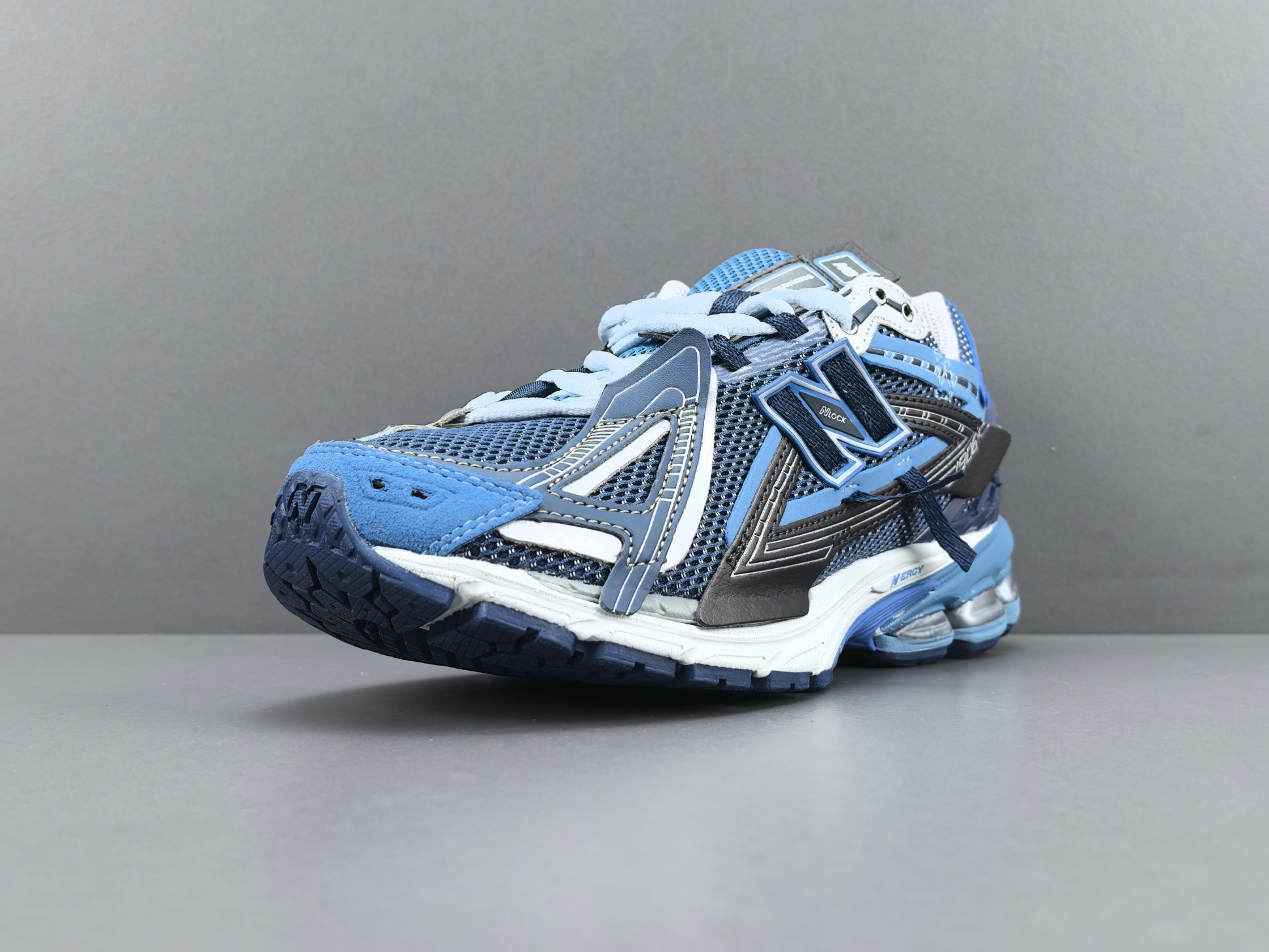 New Balance 1906A U1906AB