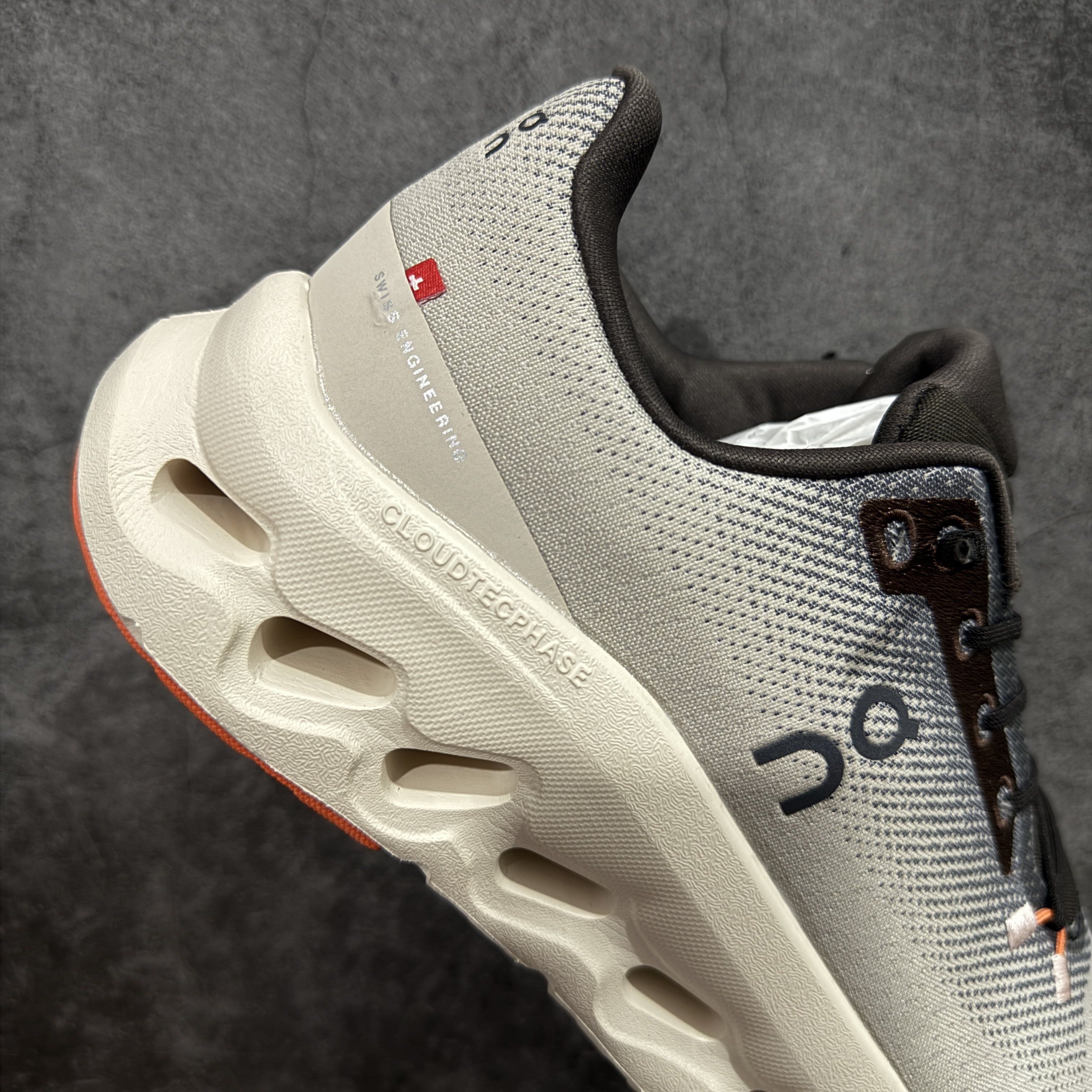 On Running Cloudtilt