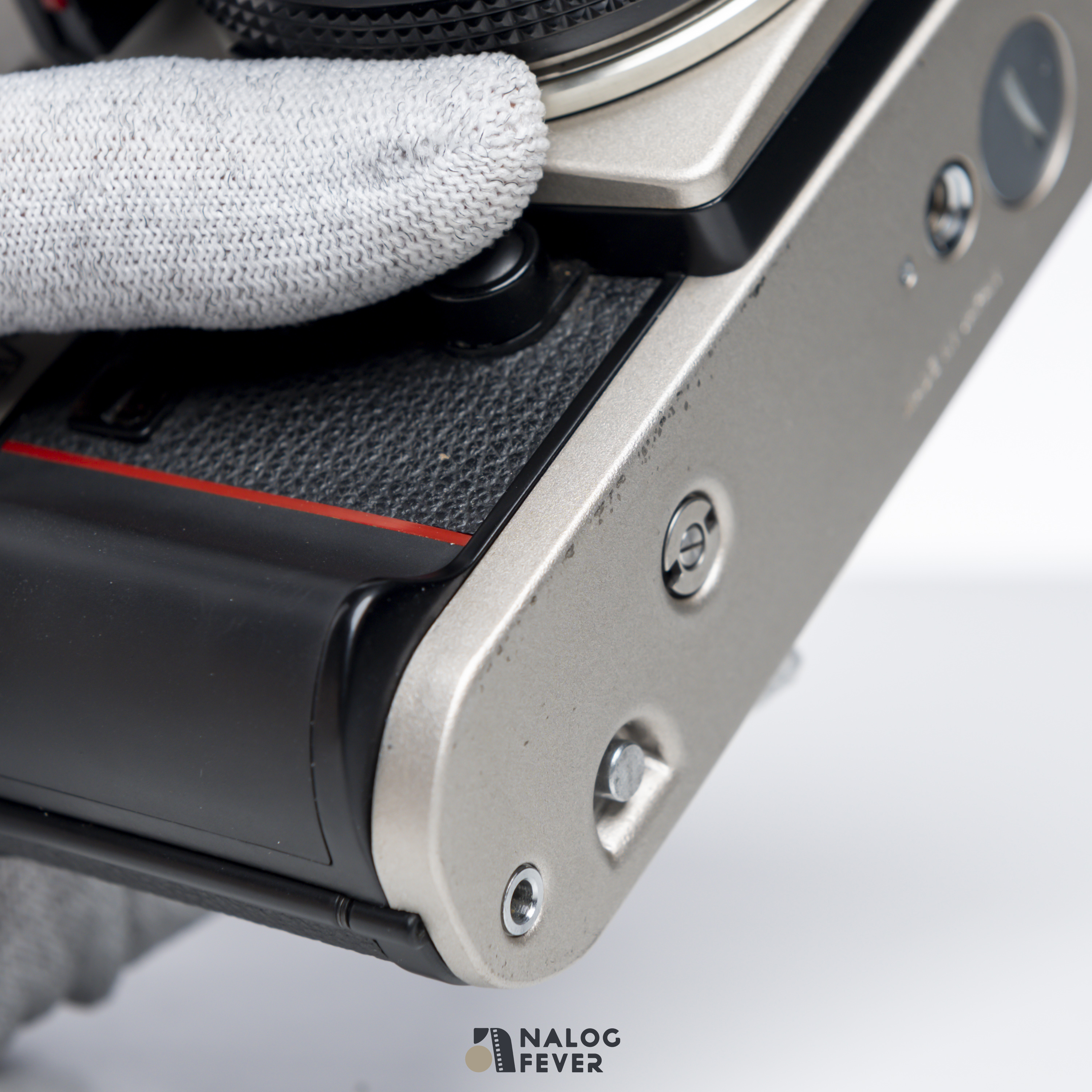 Nikon F3/T HP 連 Nikon Nikkor 50mm F1.4 ai 套裝 (原裝鏡頭蓋, 送2粒LR44)