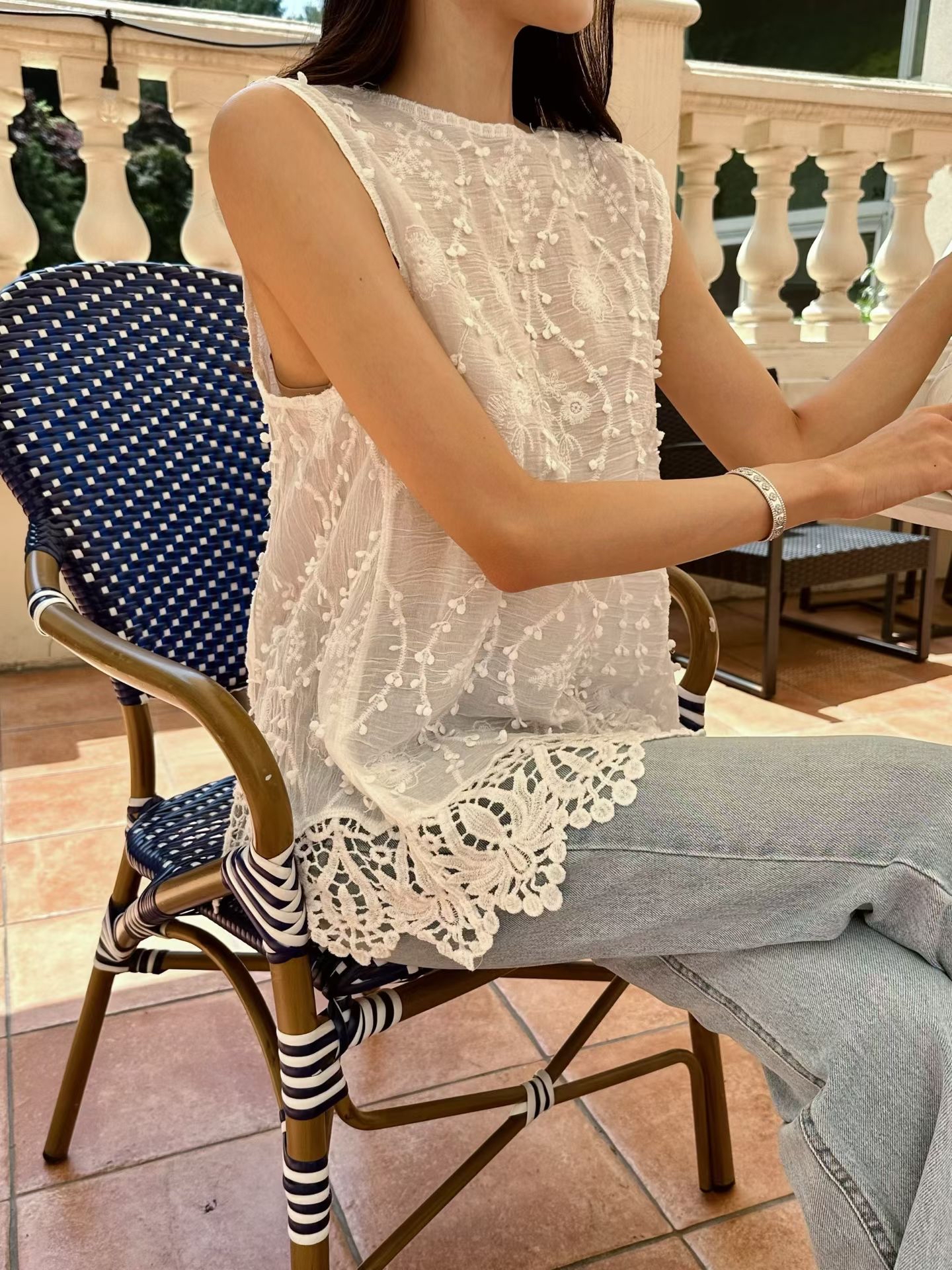 Textured lace top Ivory