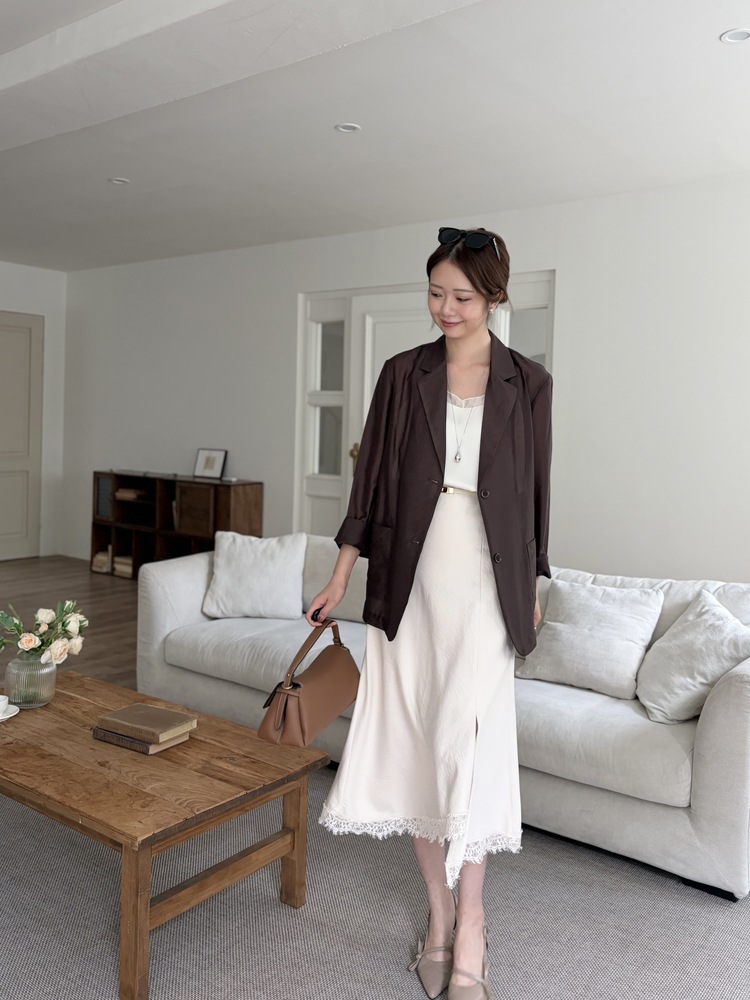 The Fine Silky Blazer (Brown)