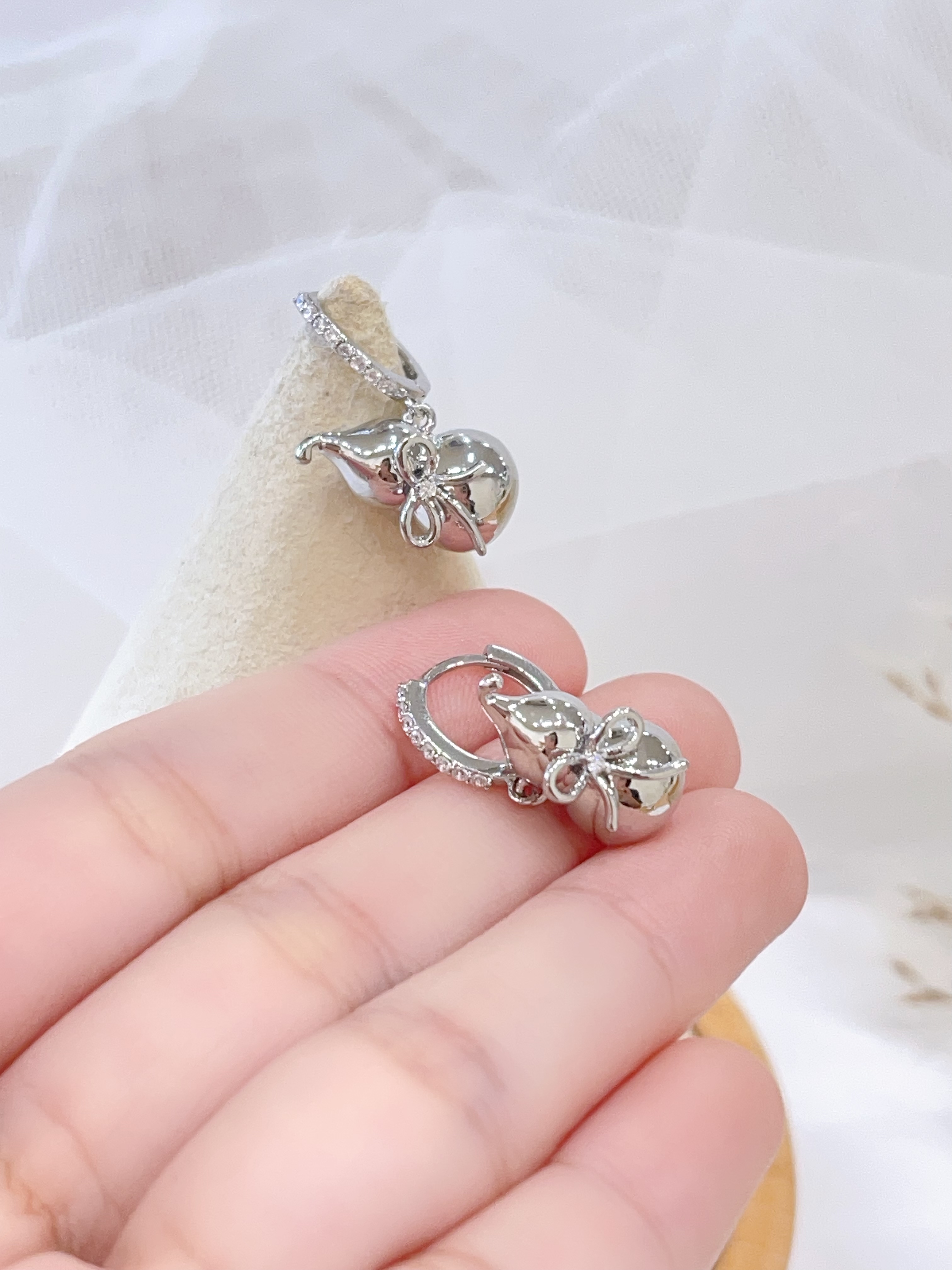 立体质感葫芦吊坠耳扣耳环