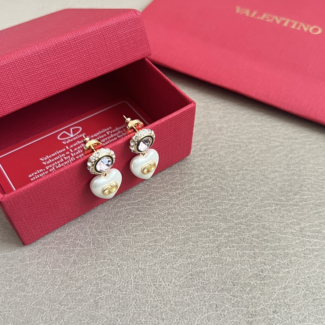 【原單】Valentino 心形吊飾珍珠耳環 - 禮盒裝