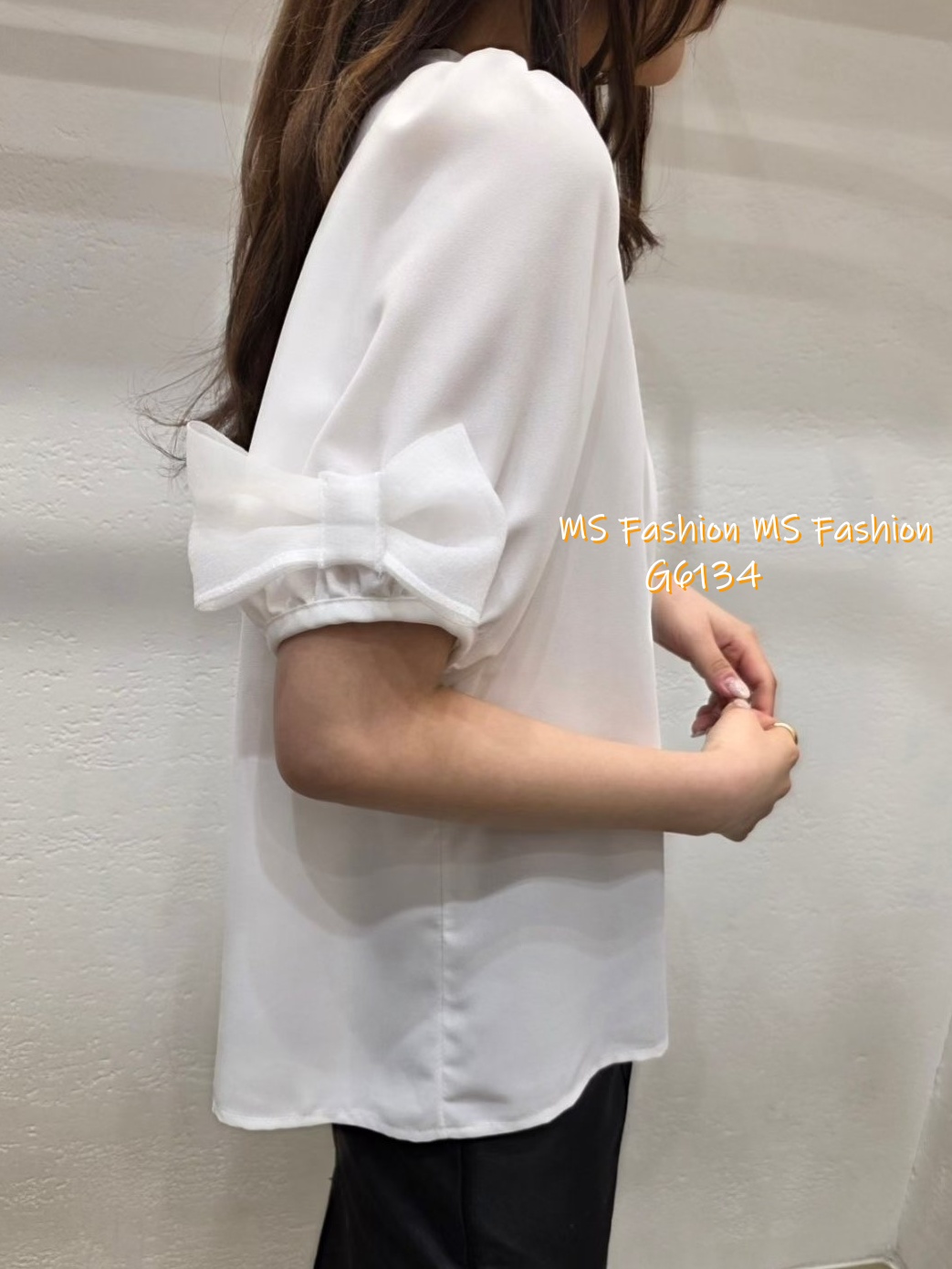 G6134 韓國🇰🇷靚料蝴蝶袖top